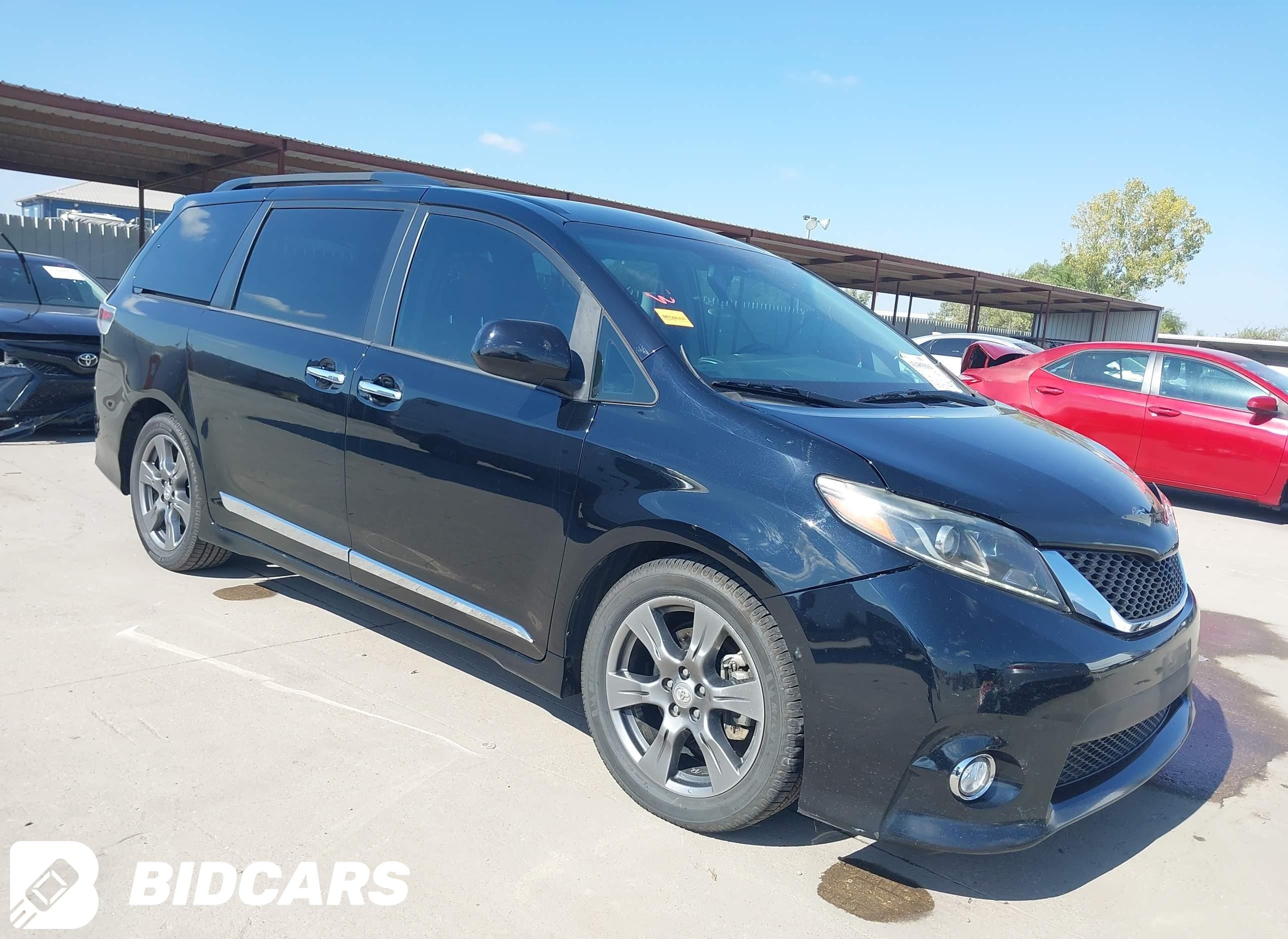 2017 Toyota Sienna, Se 8 Pass...