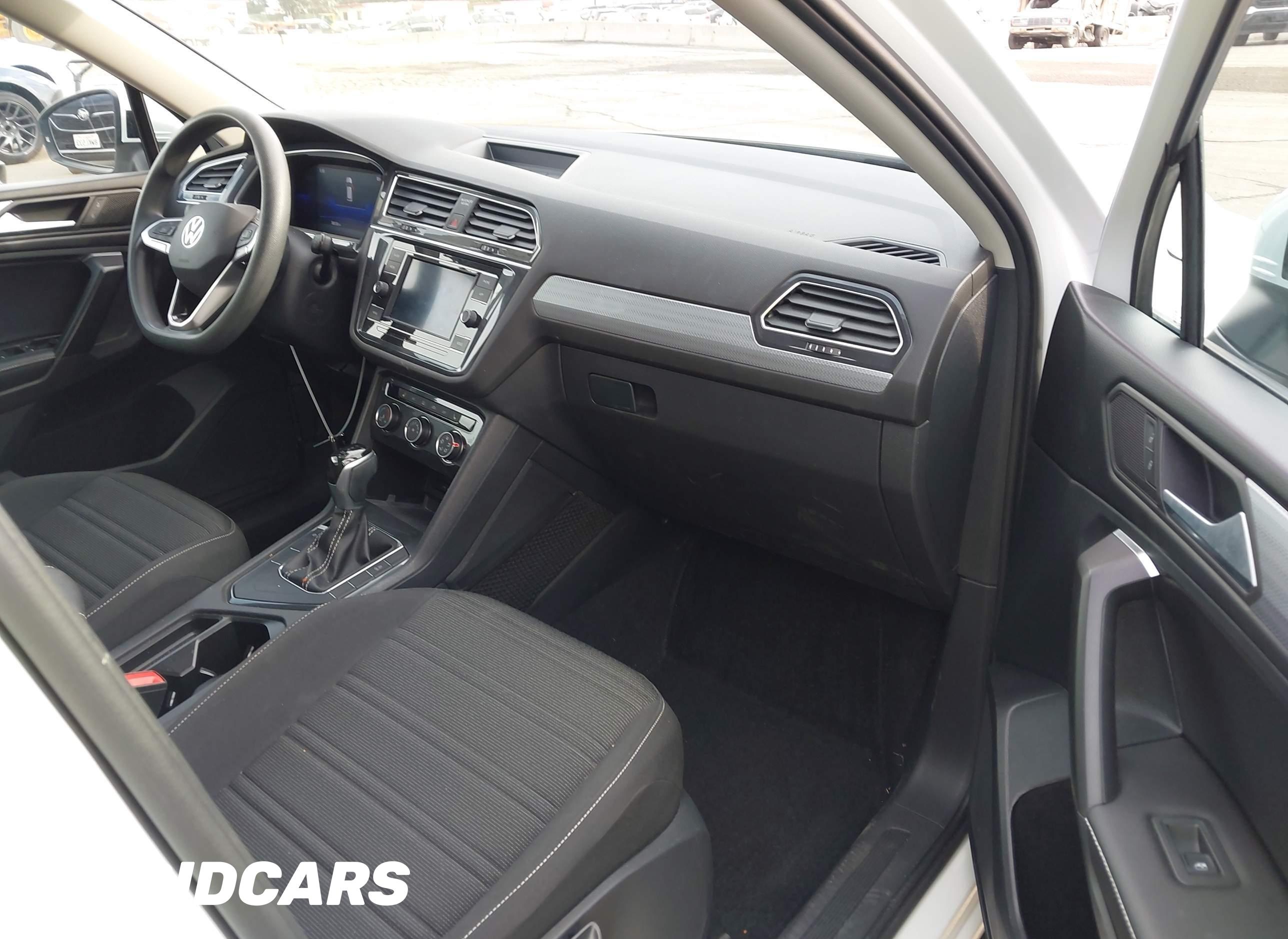 2022 Volkswagen Tiguan, 2.0T S