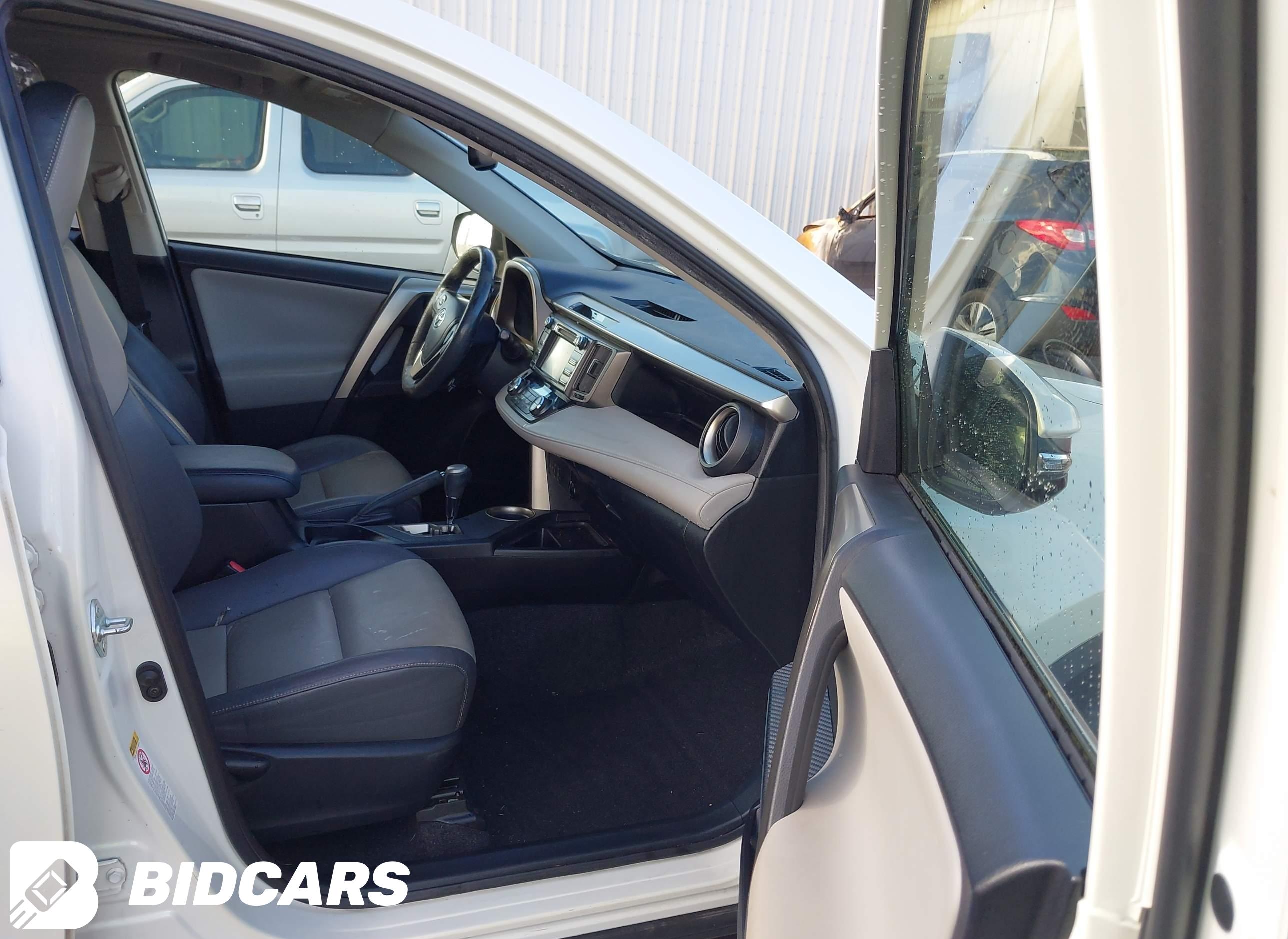 2015 Toyota RAV4, Limited