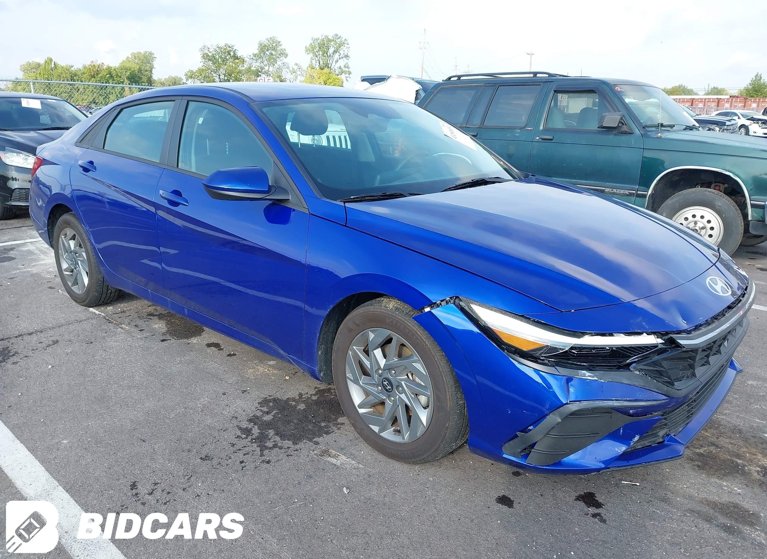 2024 Hyundai Elantra, Sel