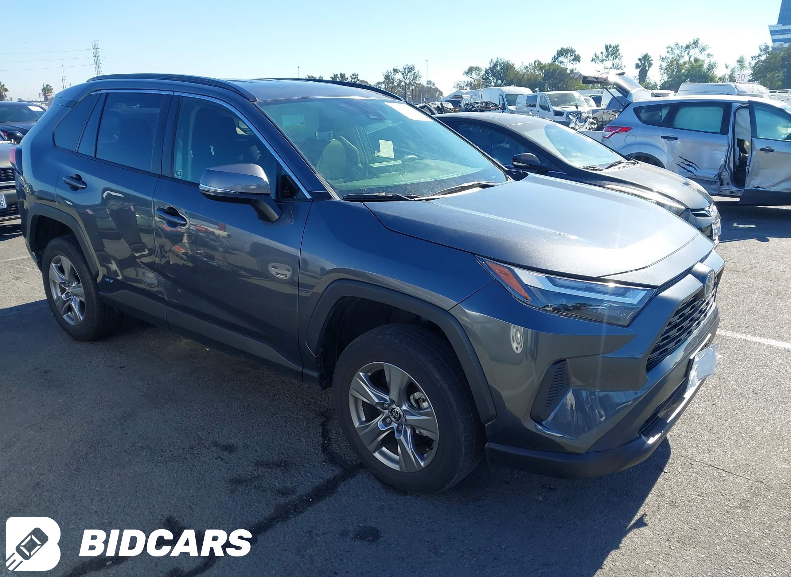 2024 Toyota RAV4, Hybrid LE