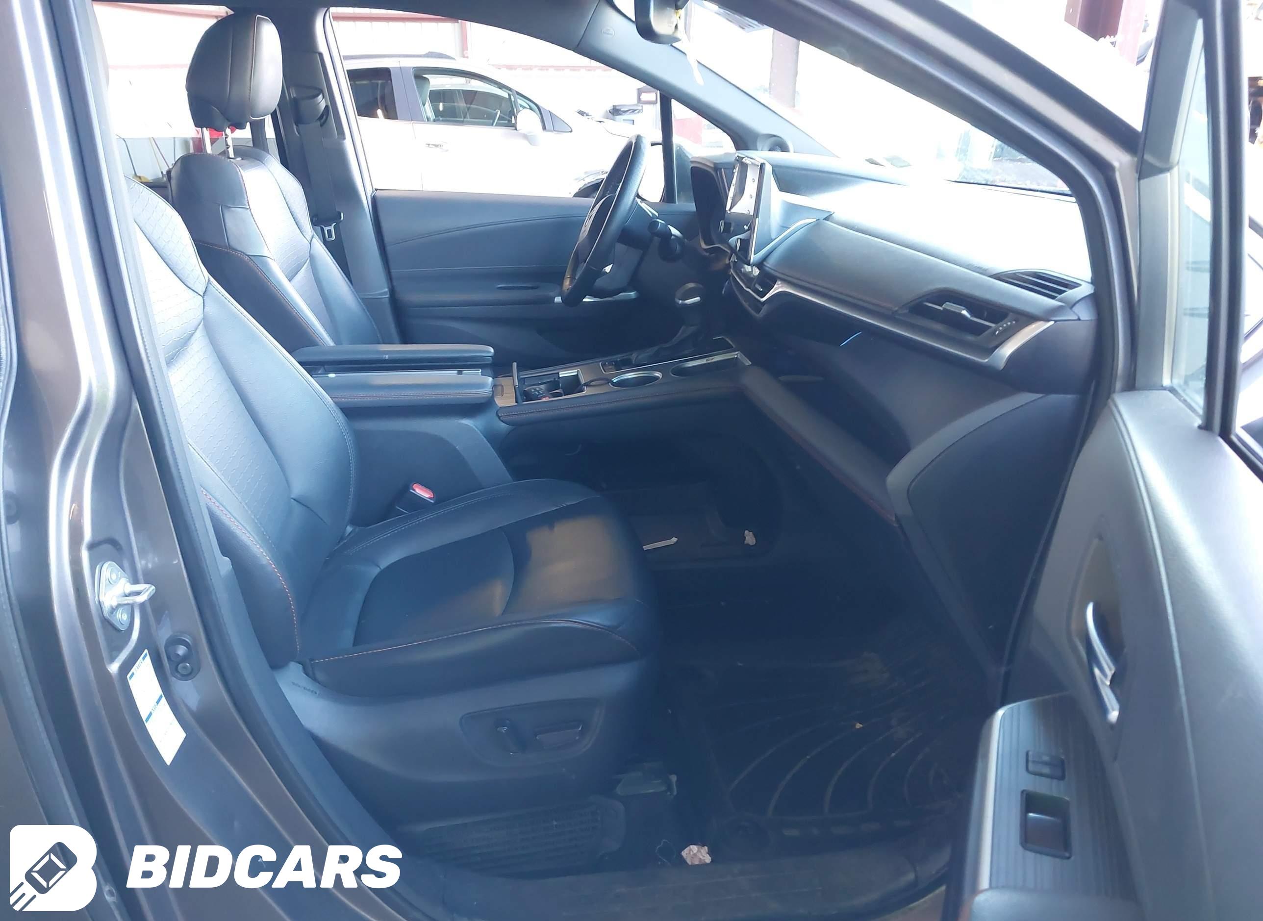 2021 Toyota Sienna, Xse