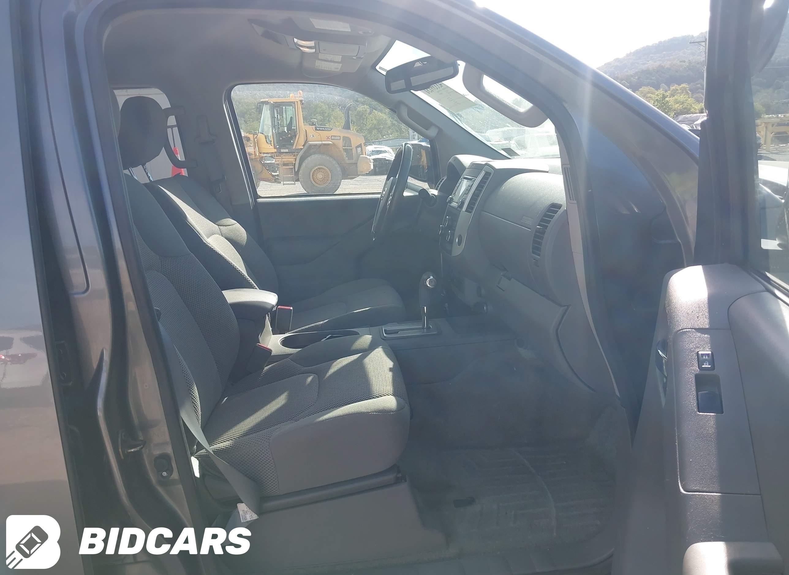 2016 Nissan Frontier, SV