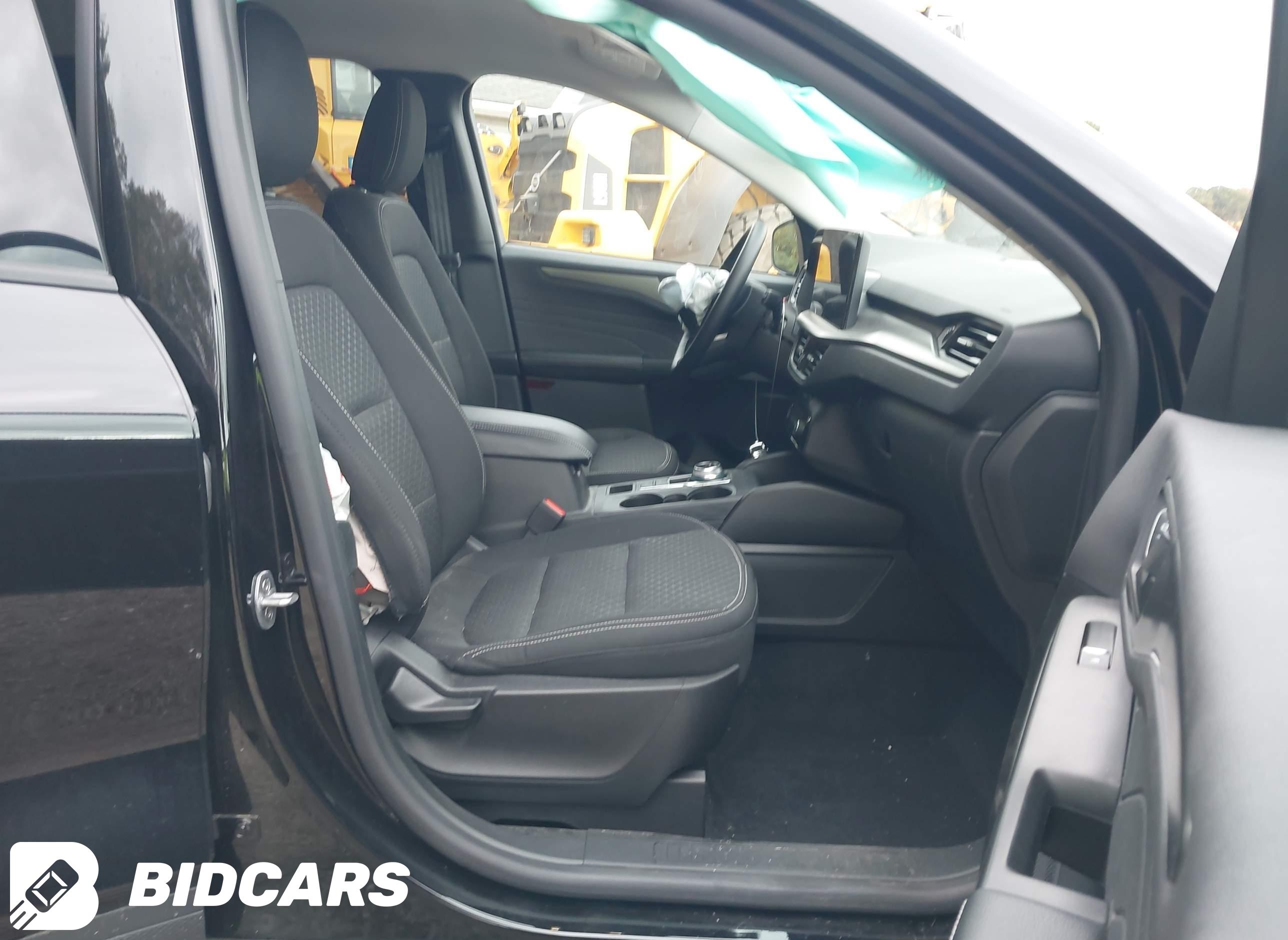 2024 Ford Escape, Active