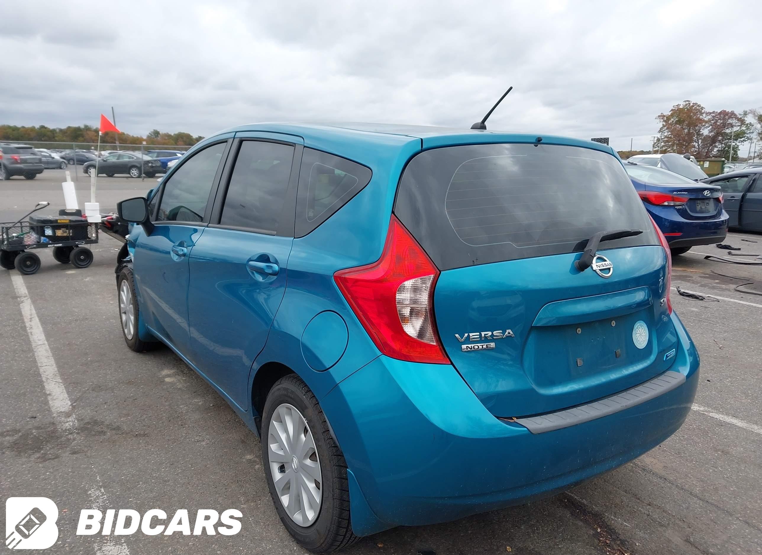 2015 Nissan Versa, Note SV