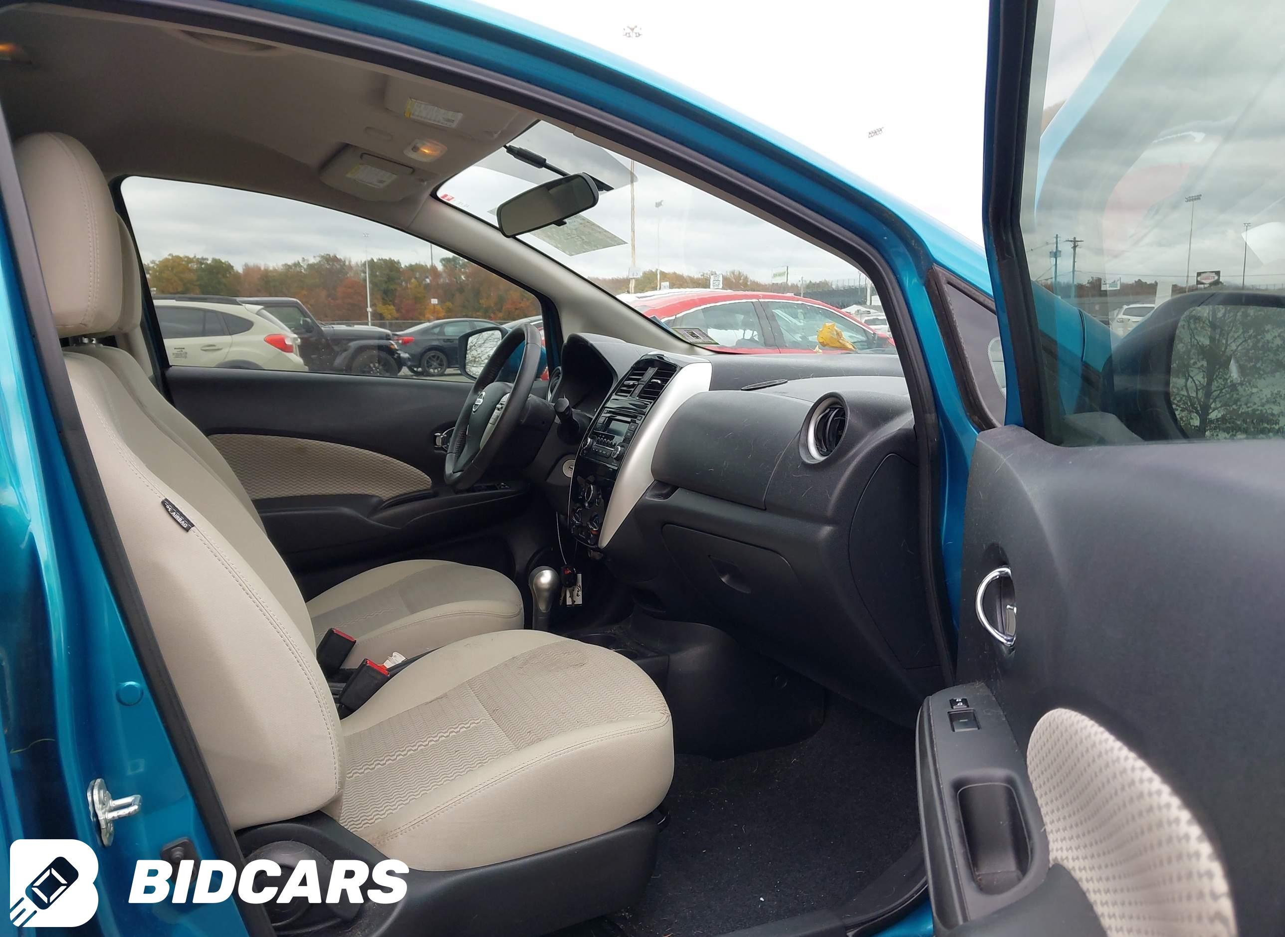 2015 Nissan Versa, Note SV