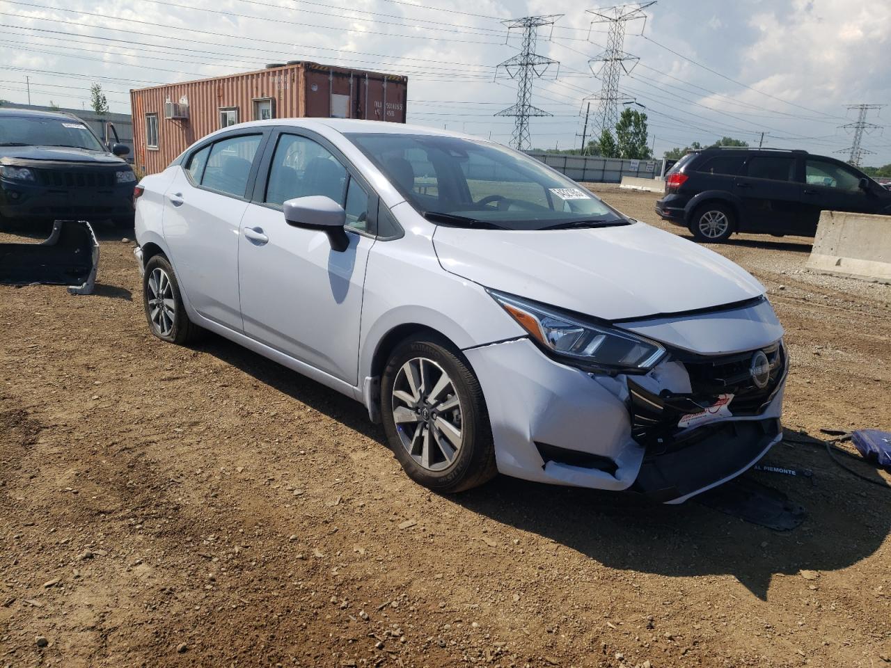 2024 Nissan Versa, SV