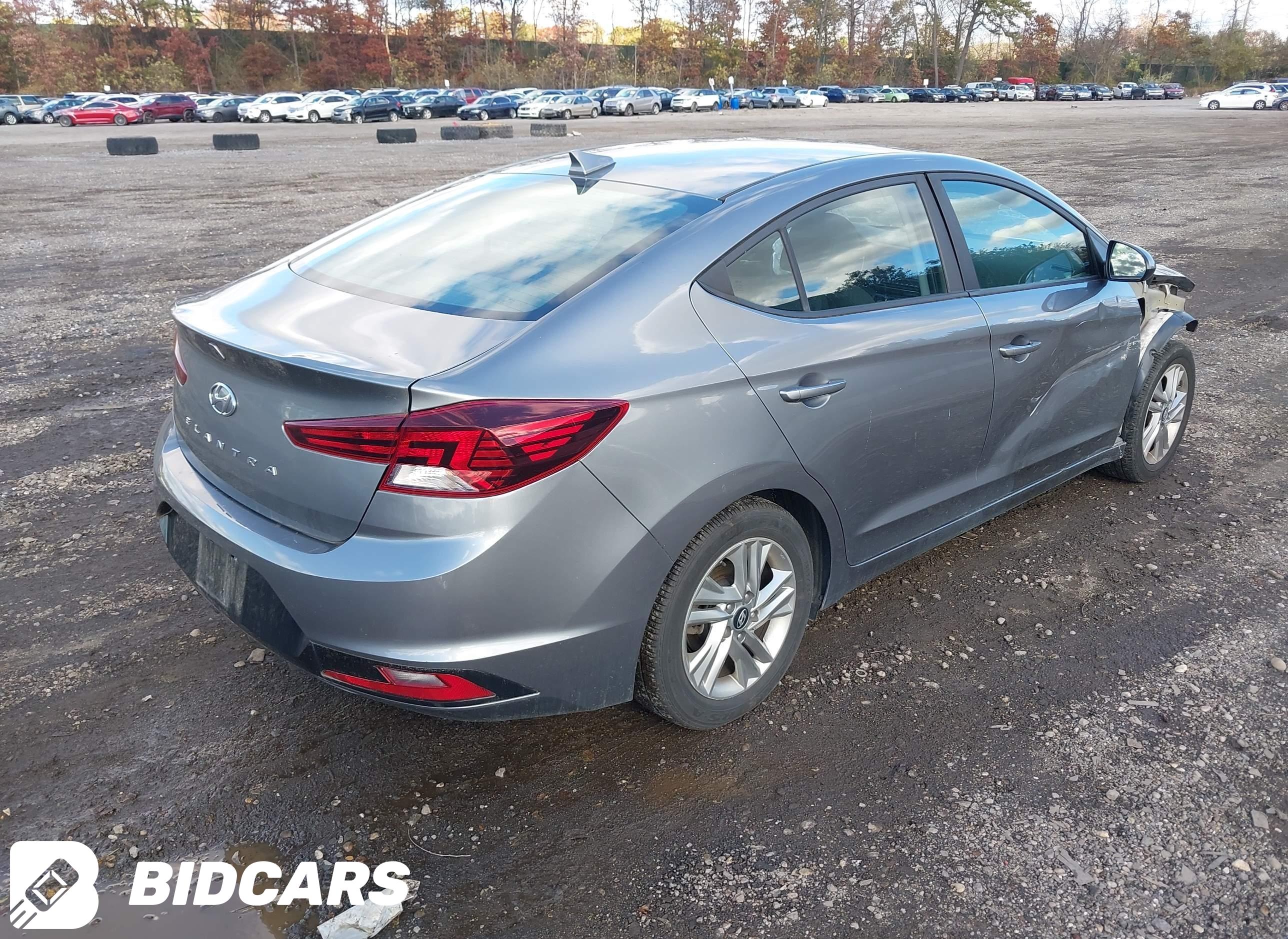 2019 Hyundai Elantra, Sel