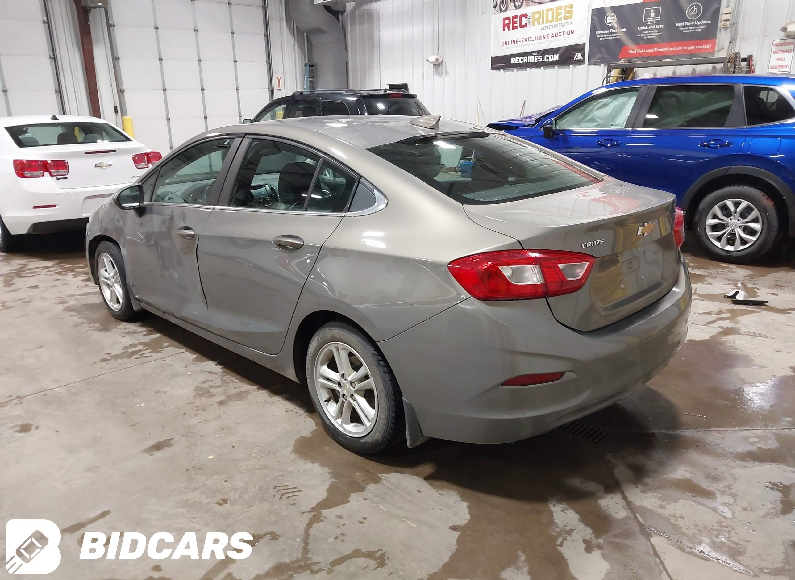 2017 Chevrolet Cruze, Lt Auto