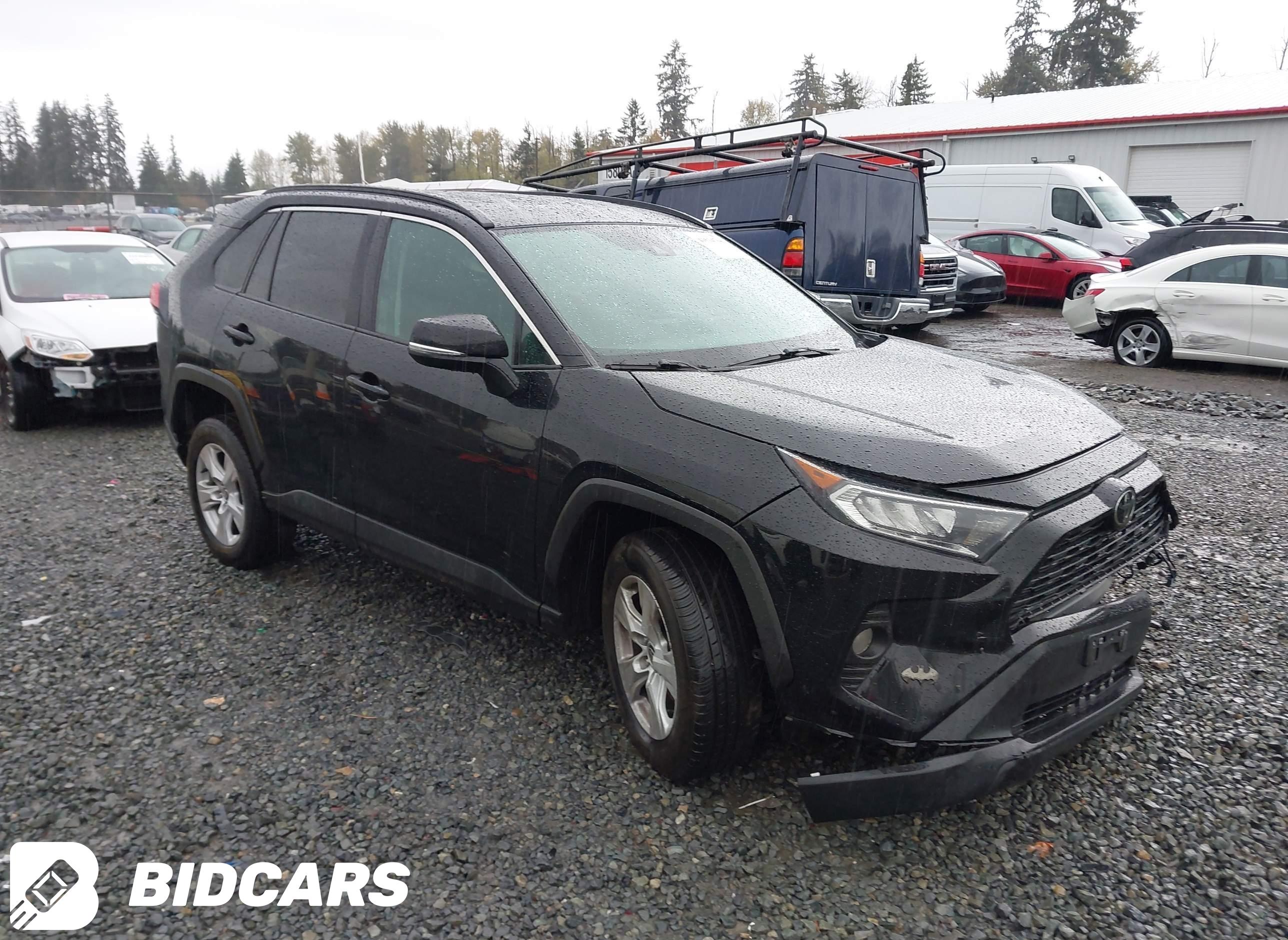 2021 Toyota RAV4, Xle