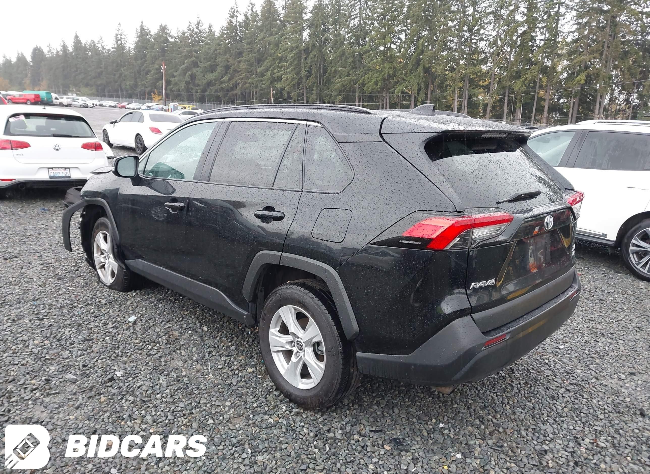 2021 Toyota RAV4, Xle