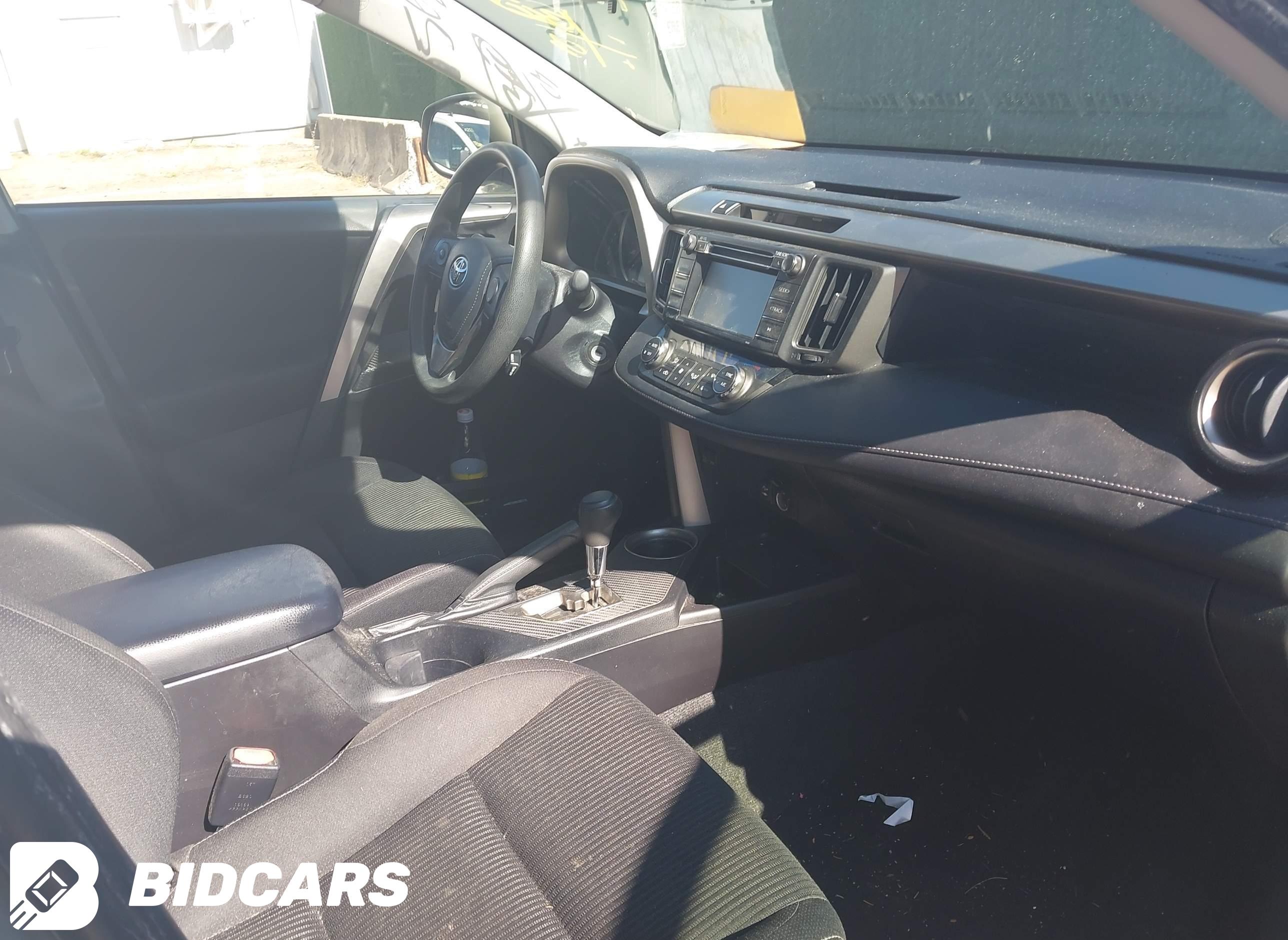 2015 Toyota RAV4, Xle