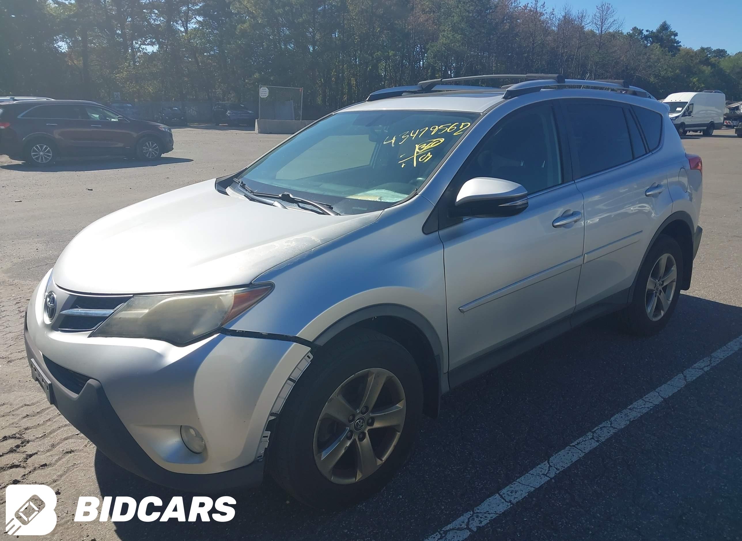 2015 Toyota RAV4, Xle