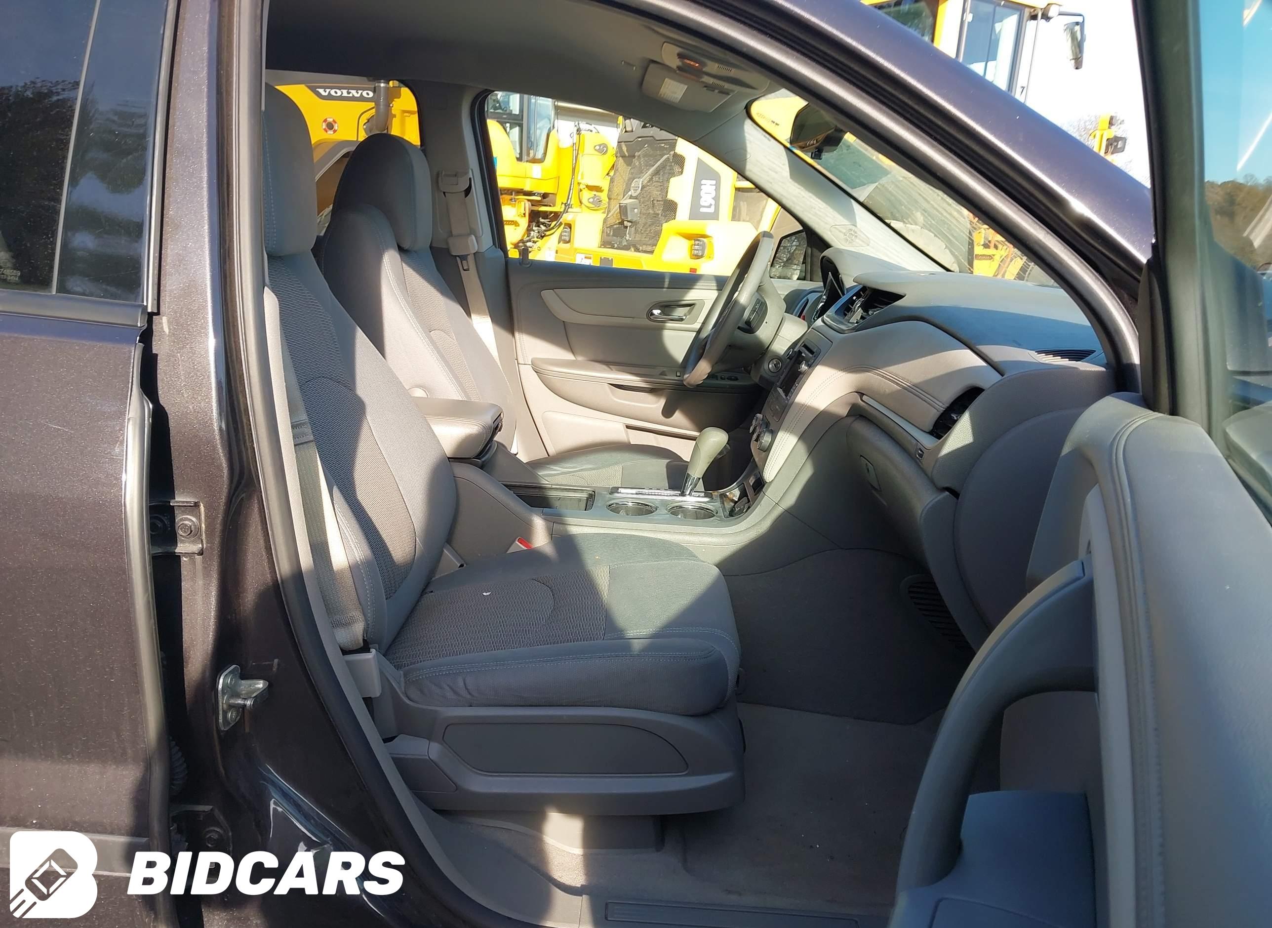 2017 Chevrolet Traverse, LS