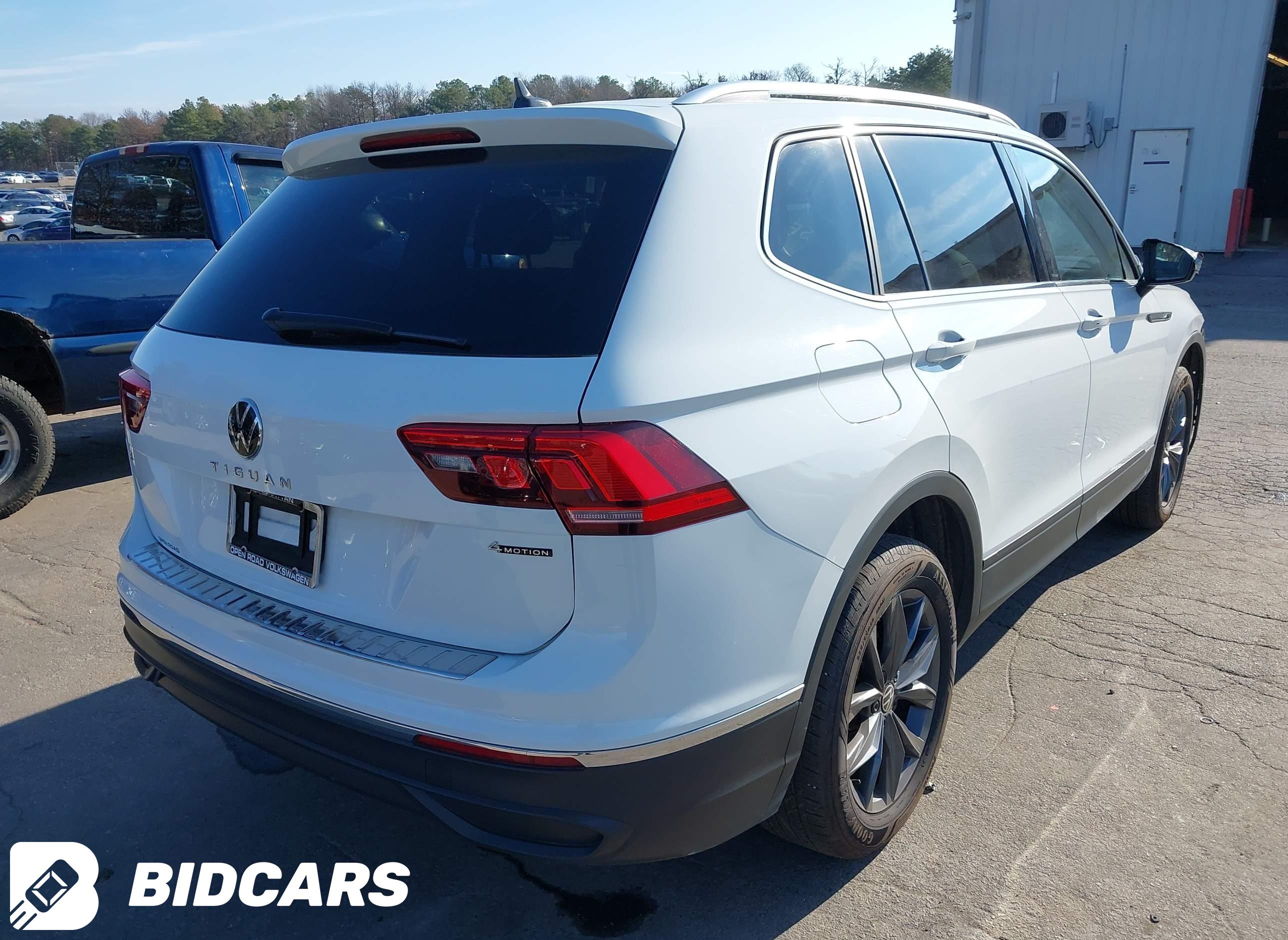 2022 Volkswagen Tiguan, 2.0T Se