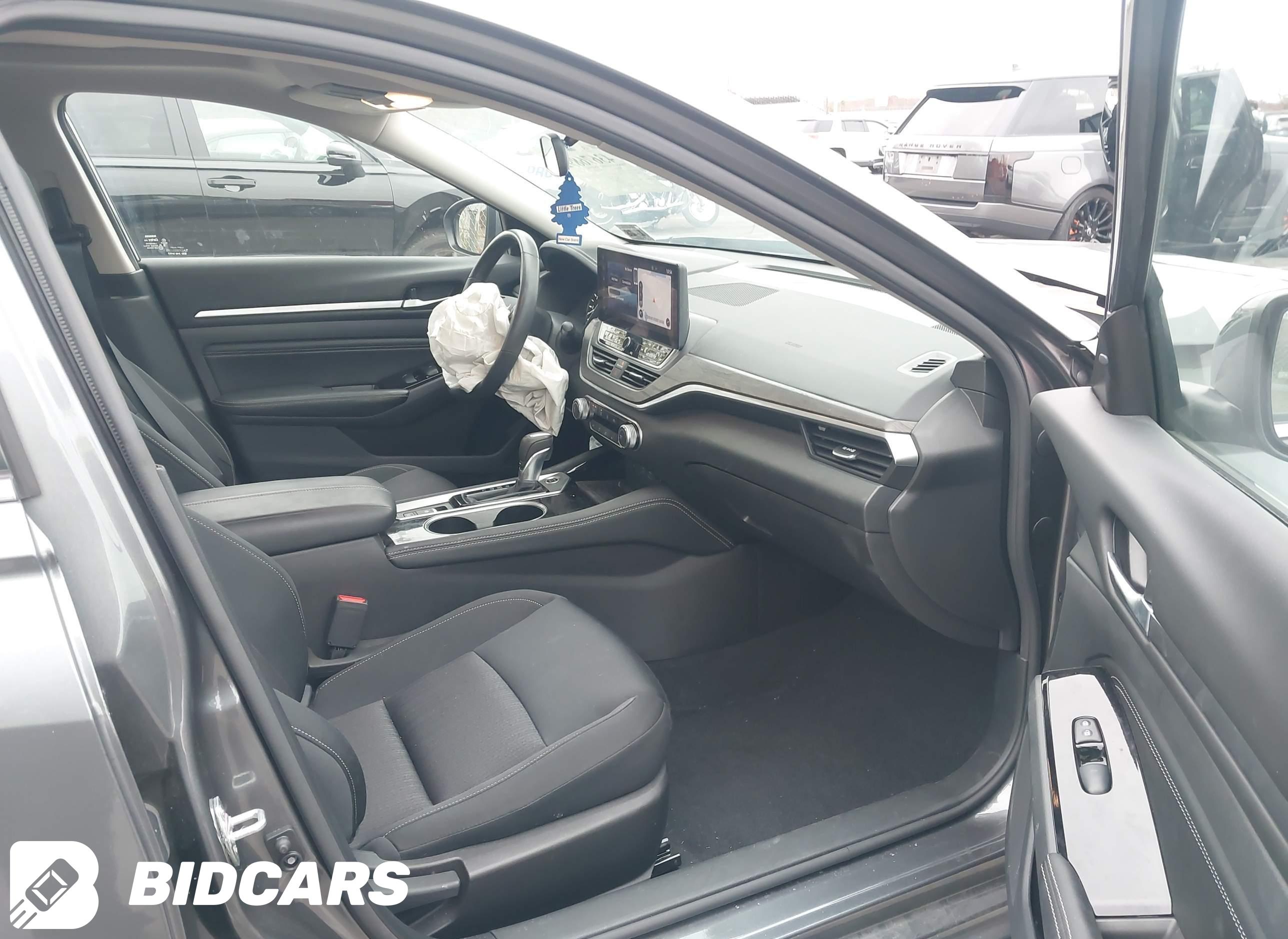 2023 Nissan Altima, Sv Fwd