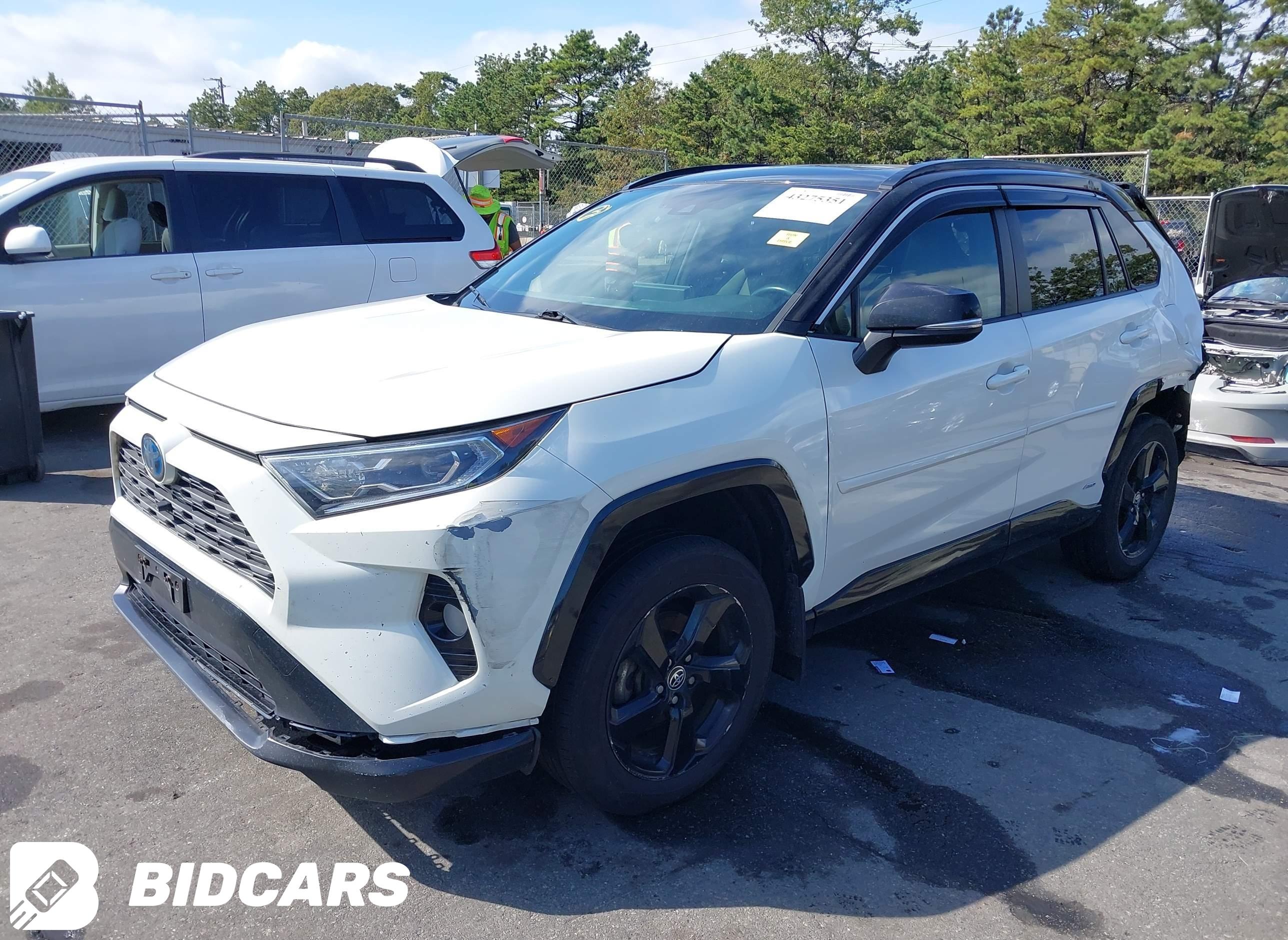 2020 Toyota RAV4, Hybrid Xse