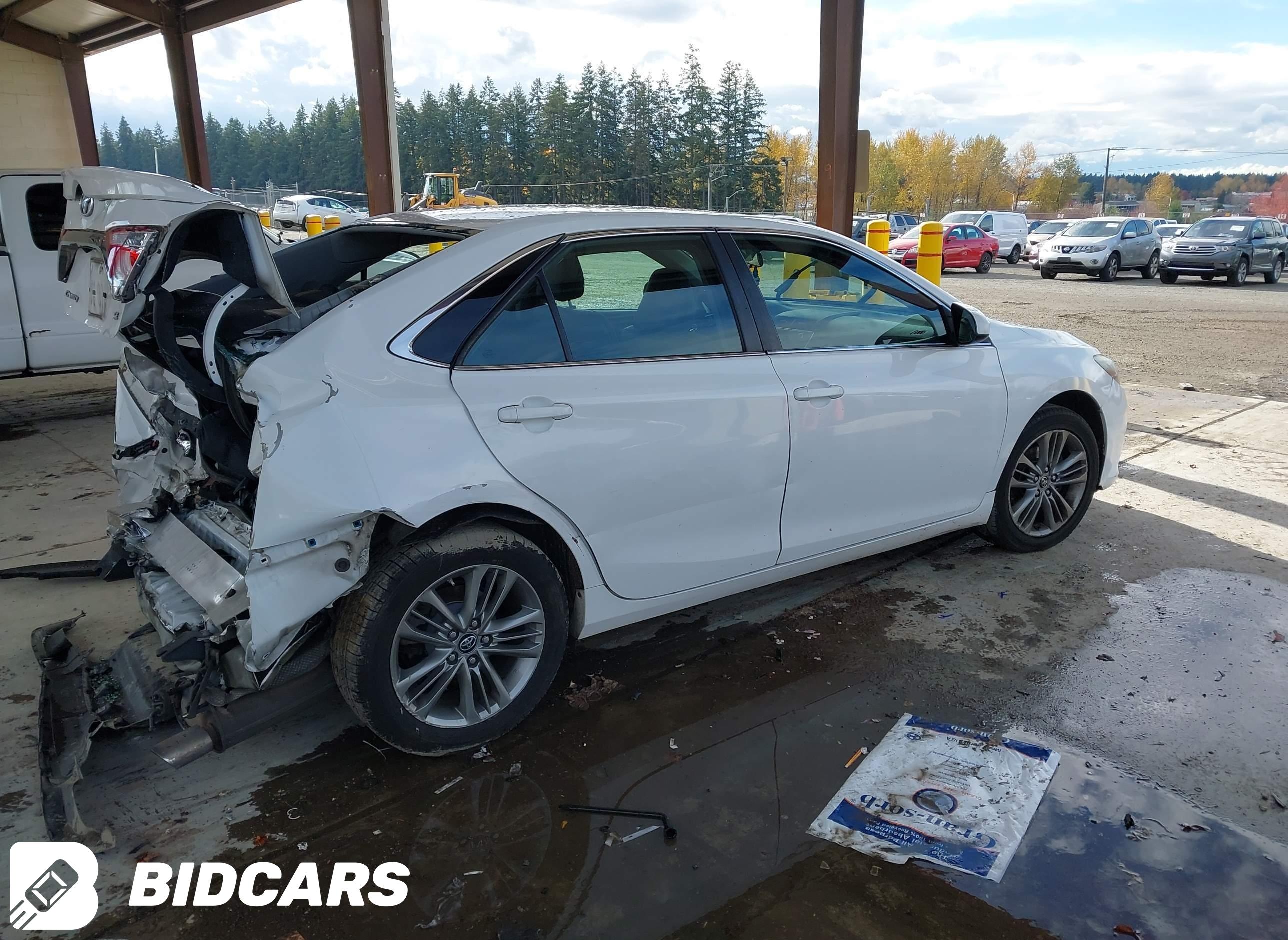 2017 Toyota Camry, SE