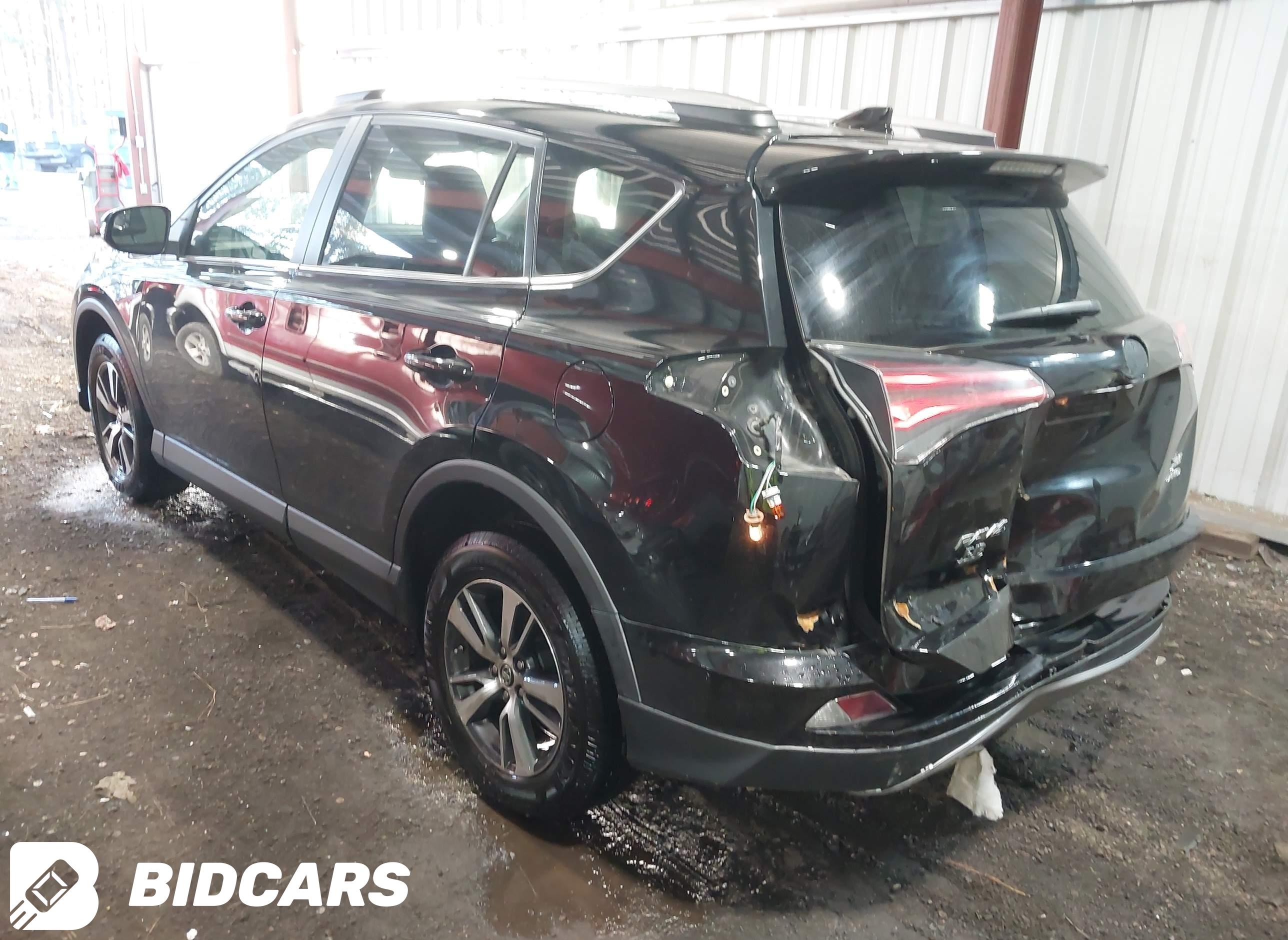 2017 Toyota RAV4, Xle