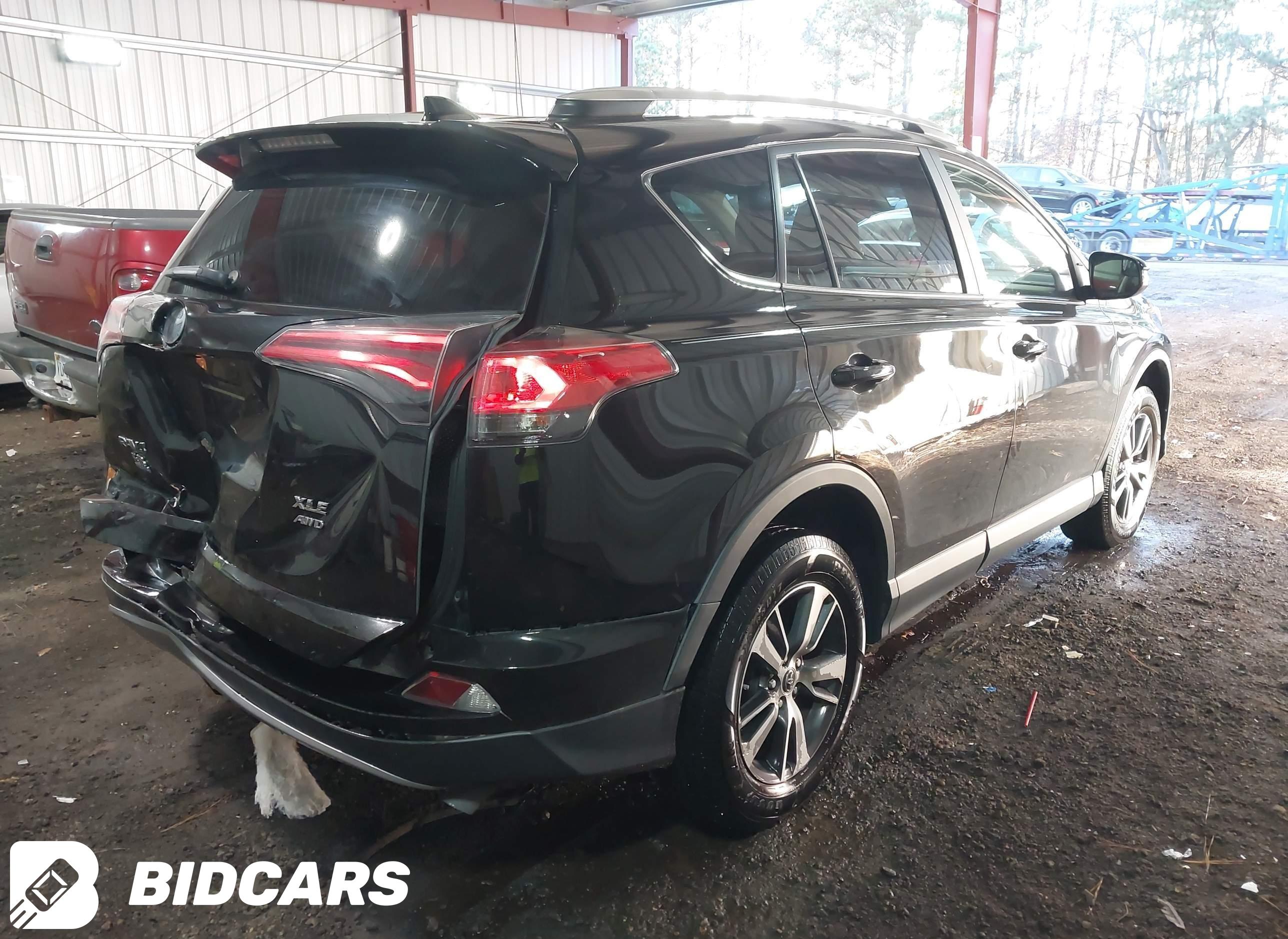 2017 Toyota RAV4, Xle