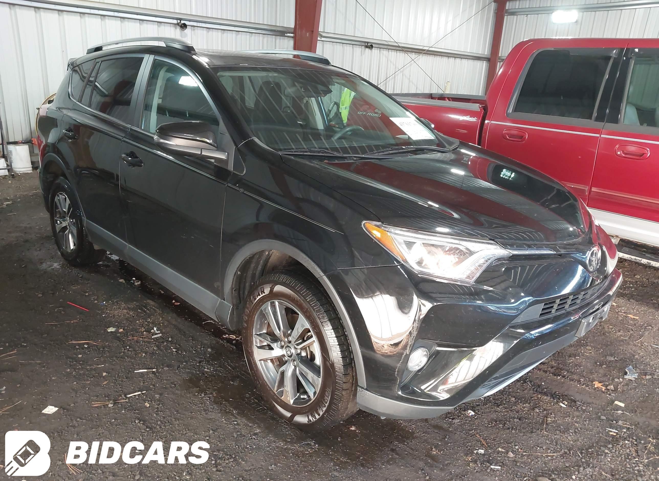 2017 Toyota RAV4, Xle