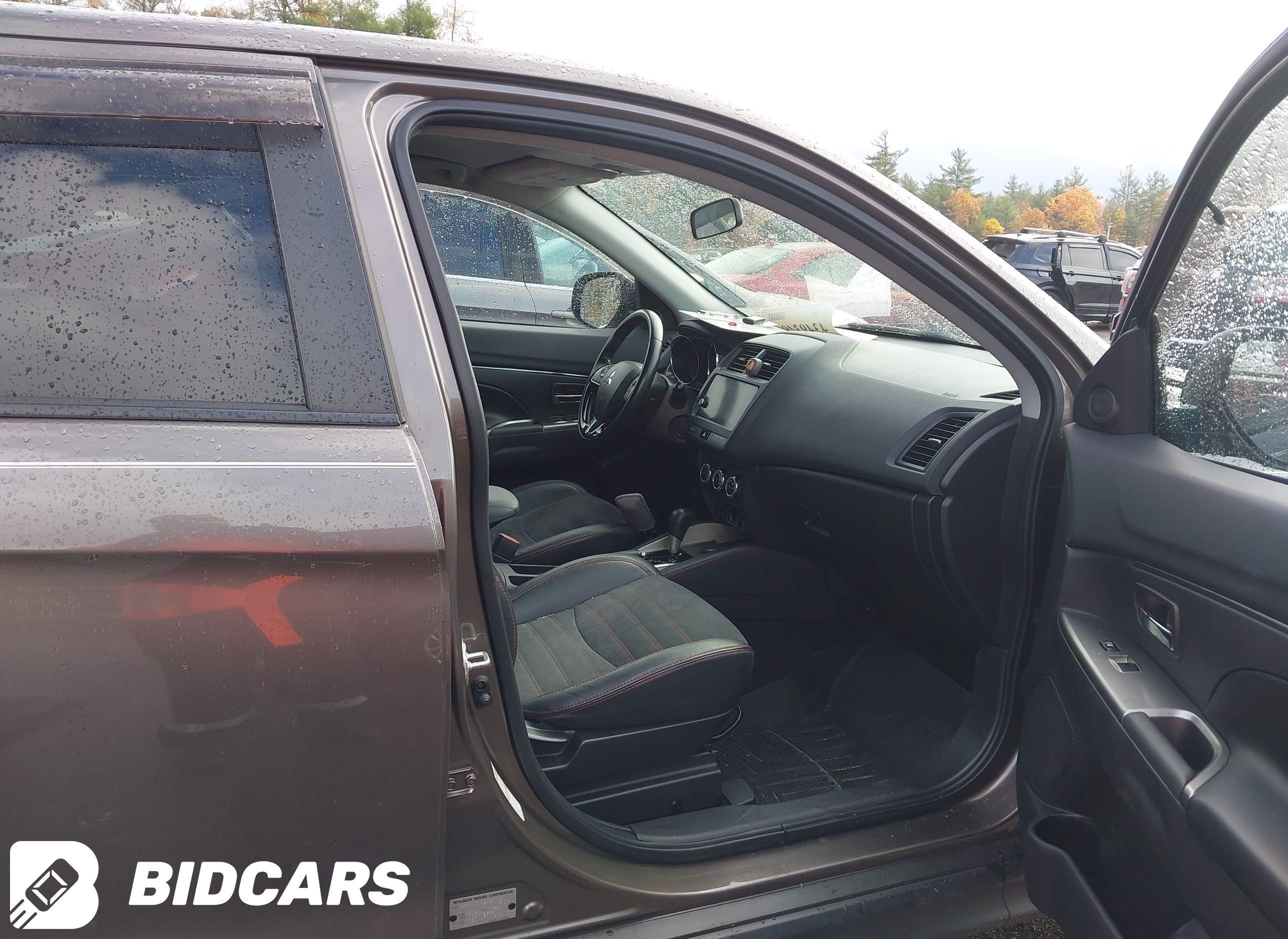 2018 Mitsubishi Outlander, Sp...