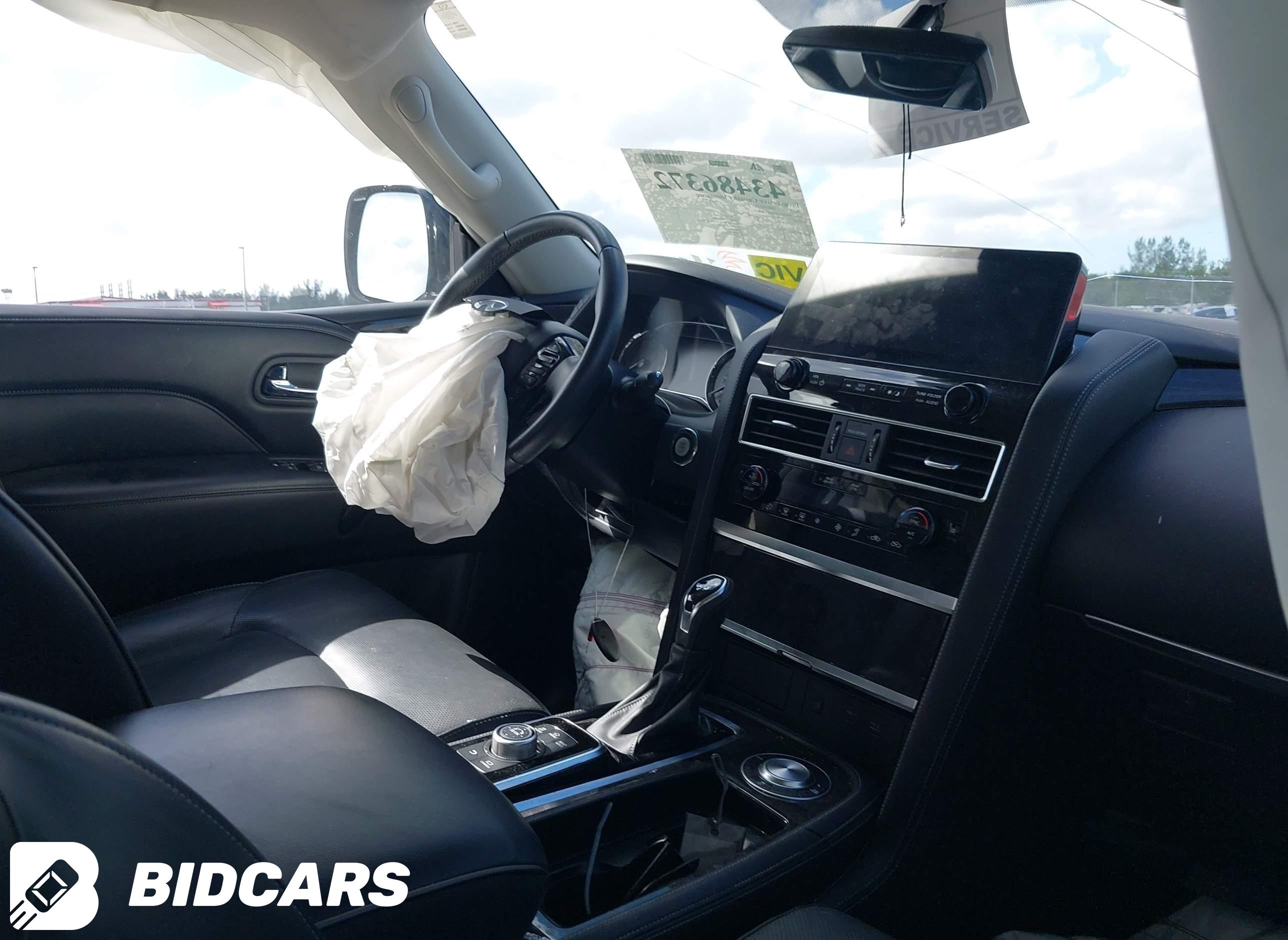 2023 Infiniti QX80, Luxe