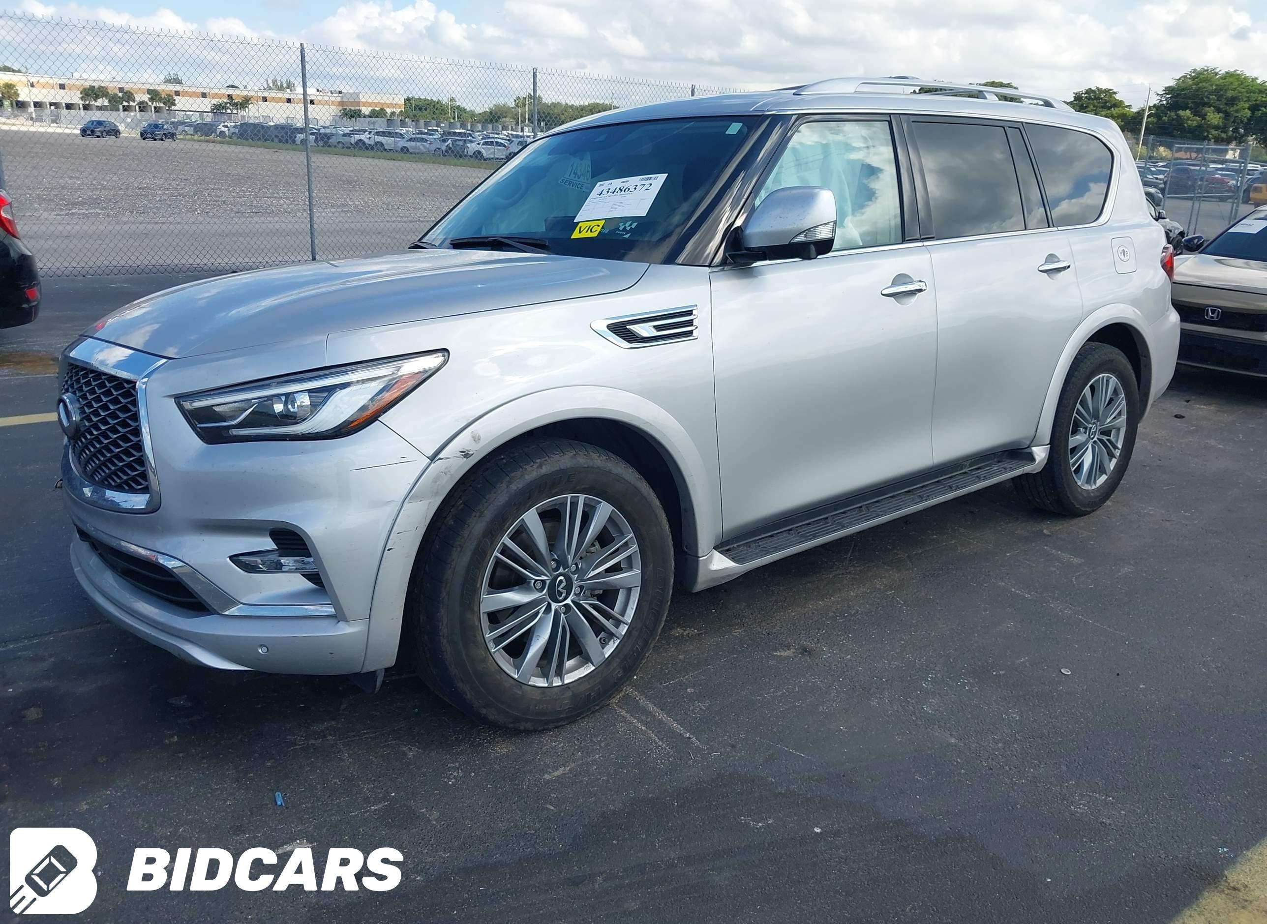 2023 Infiniti QX80, Luxe