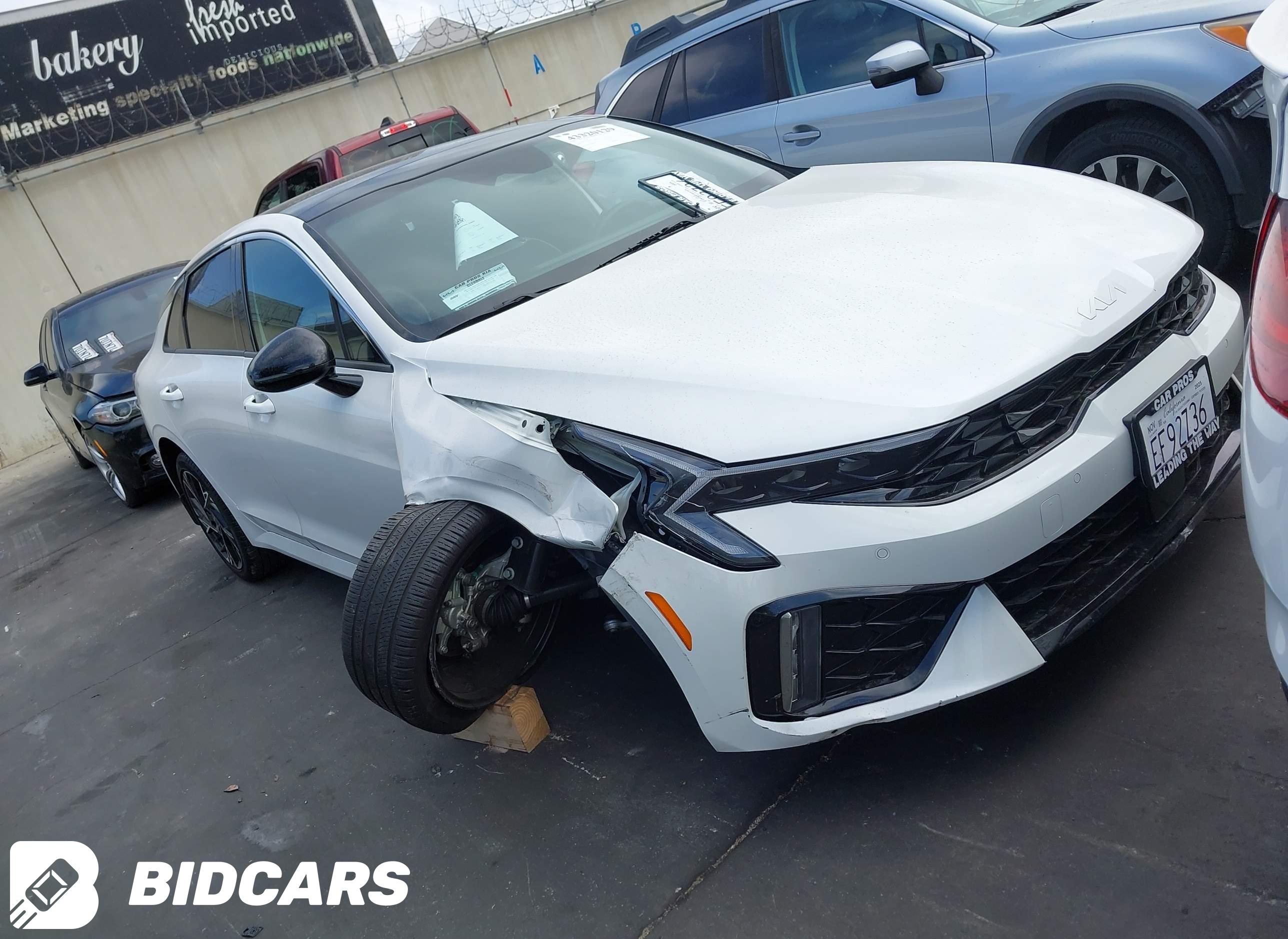 2025 KIA K5, Gt-Line