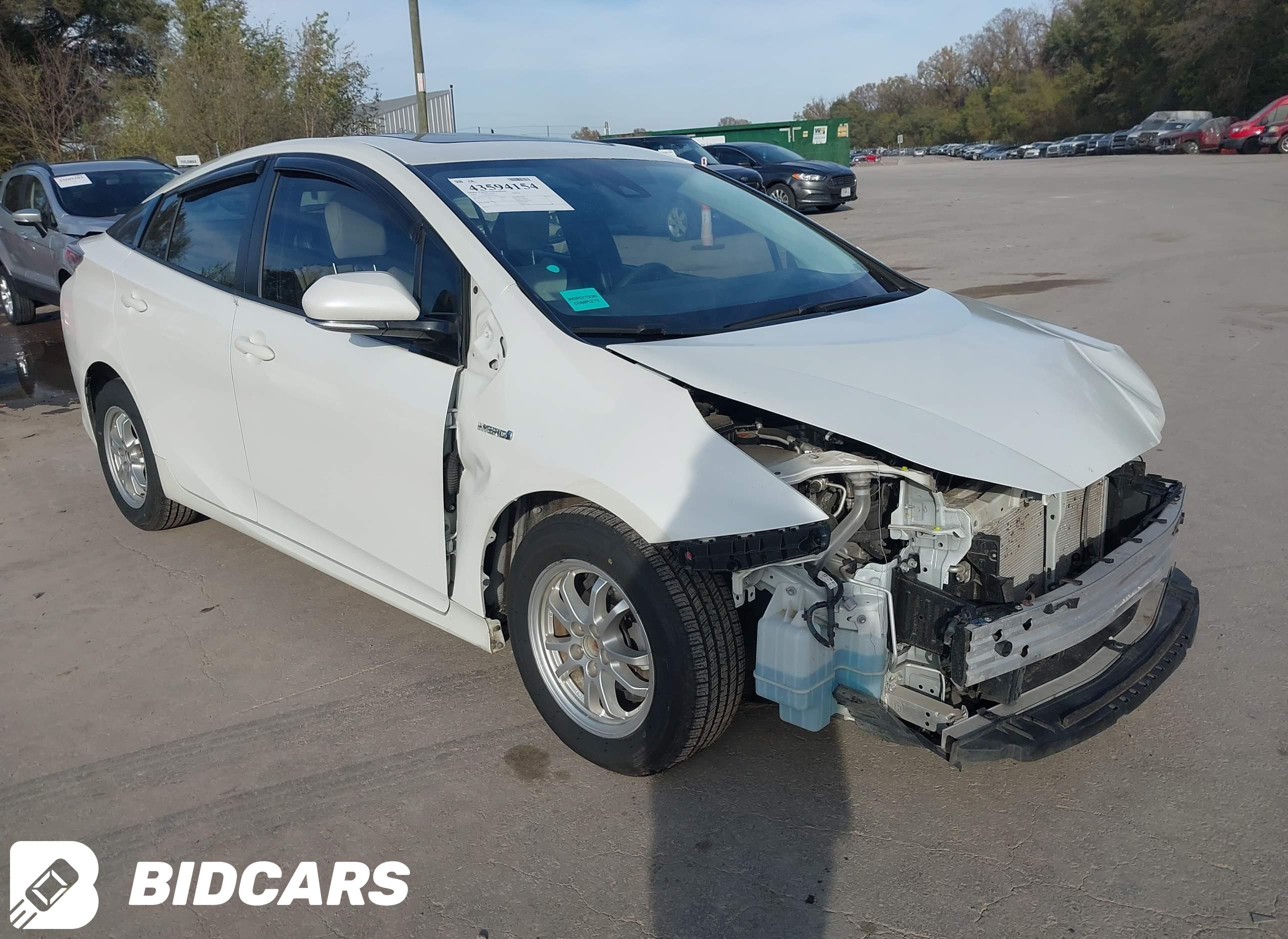 2016 Toyota Prius, Four