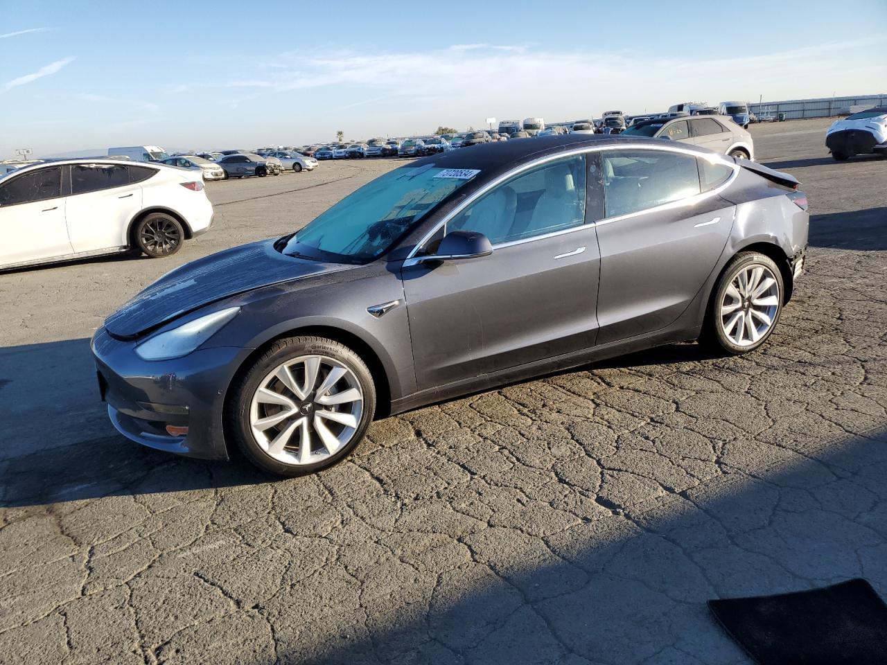 TESLA MODEL 3 LONG RANGE , 2019