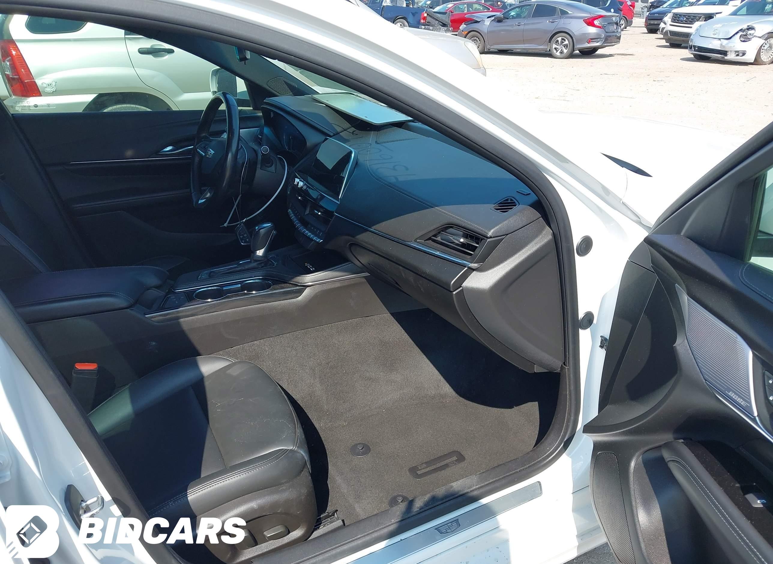 2021 Cadillac CT4, Luxury