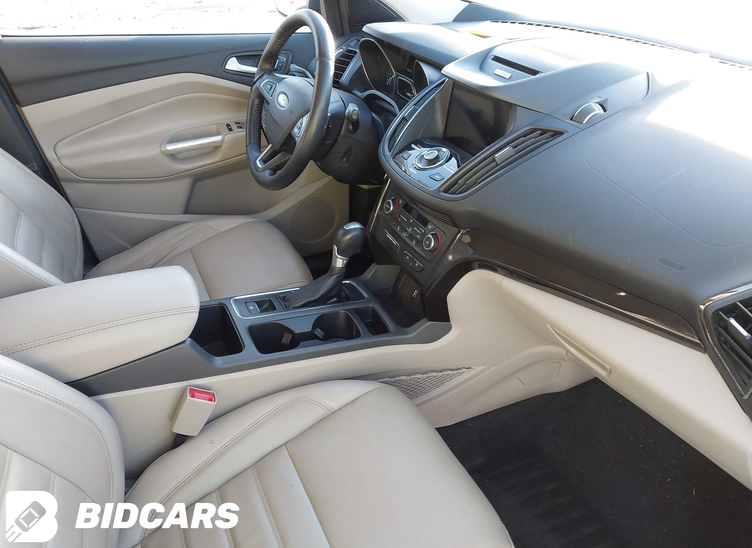 2017 Ford Escape, Titanium