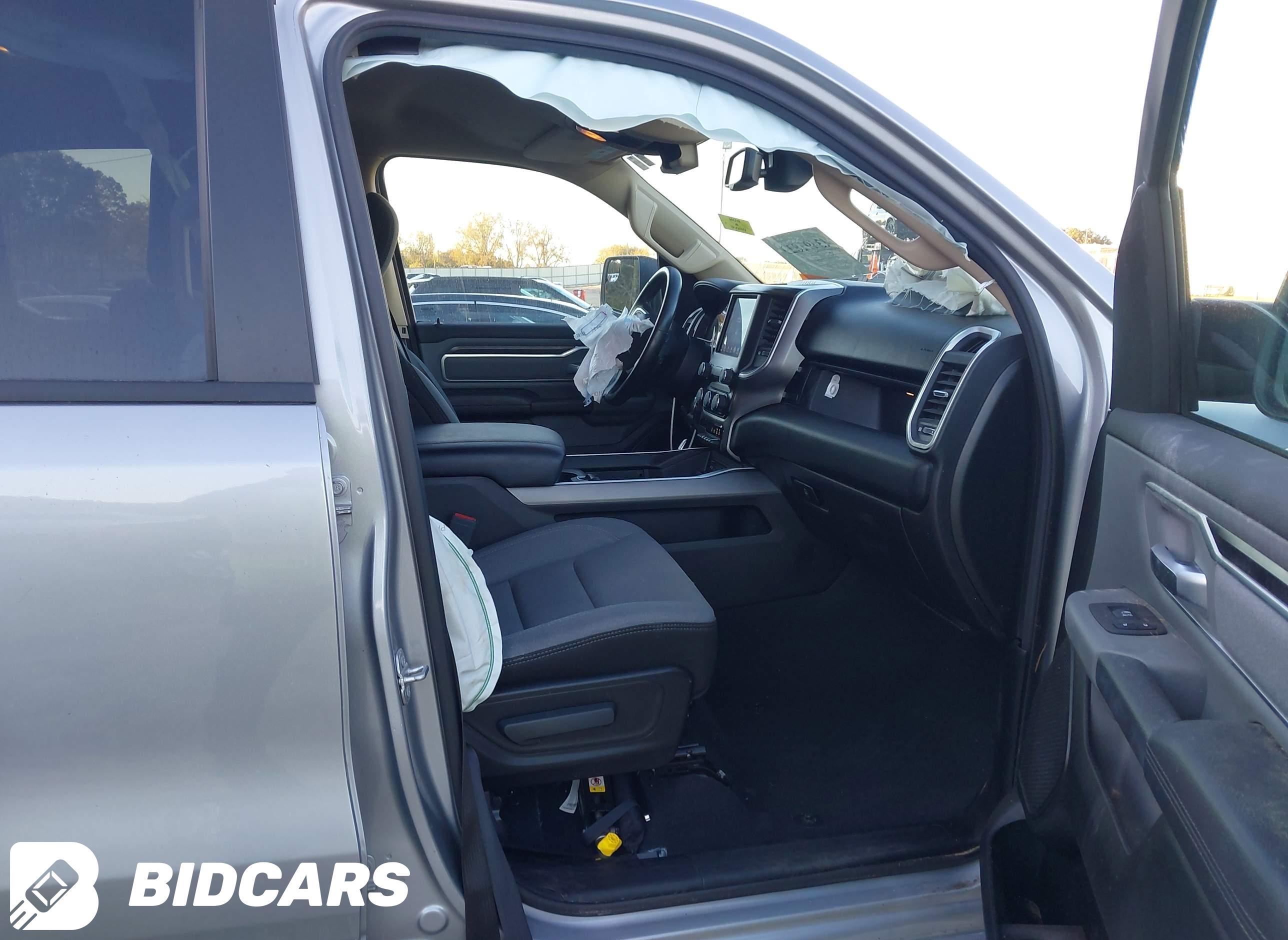 2019 RAM 1500, Big Horn/Lone...