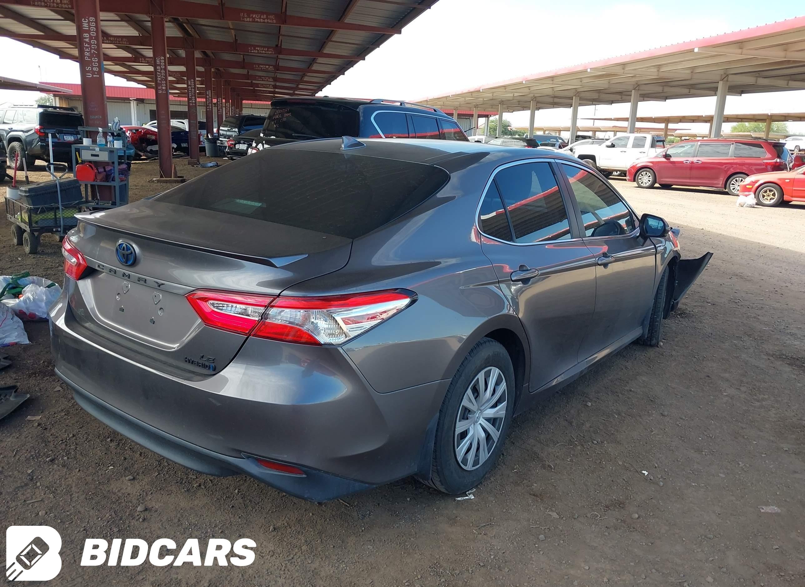 2019 Toyota Camry, Hybrid LE