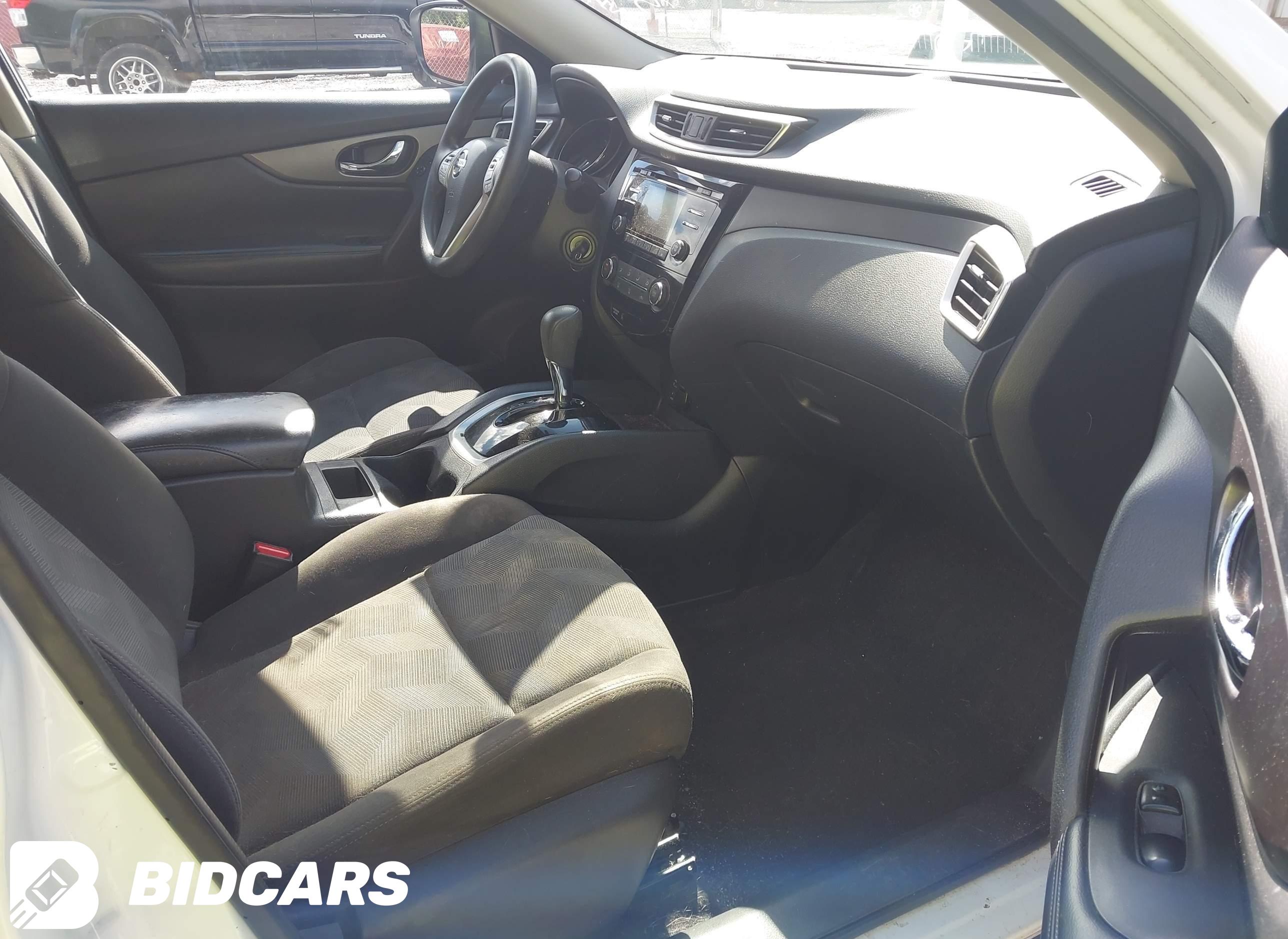 2016 Nissan Rogue, S