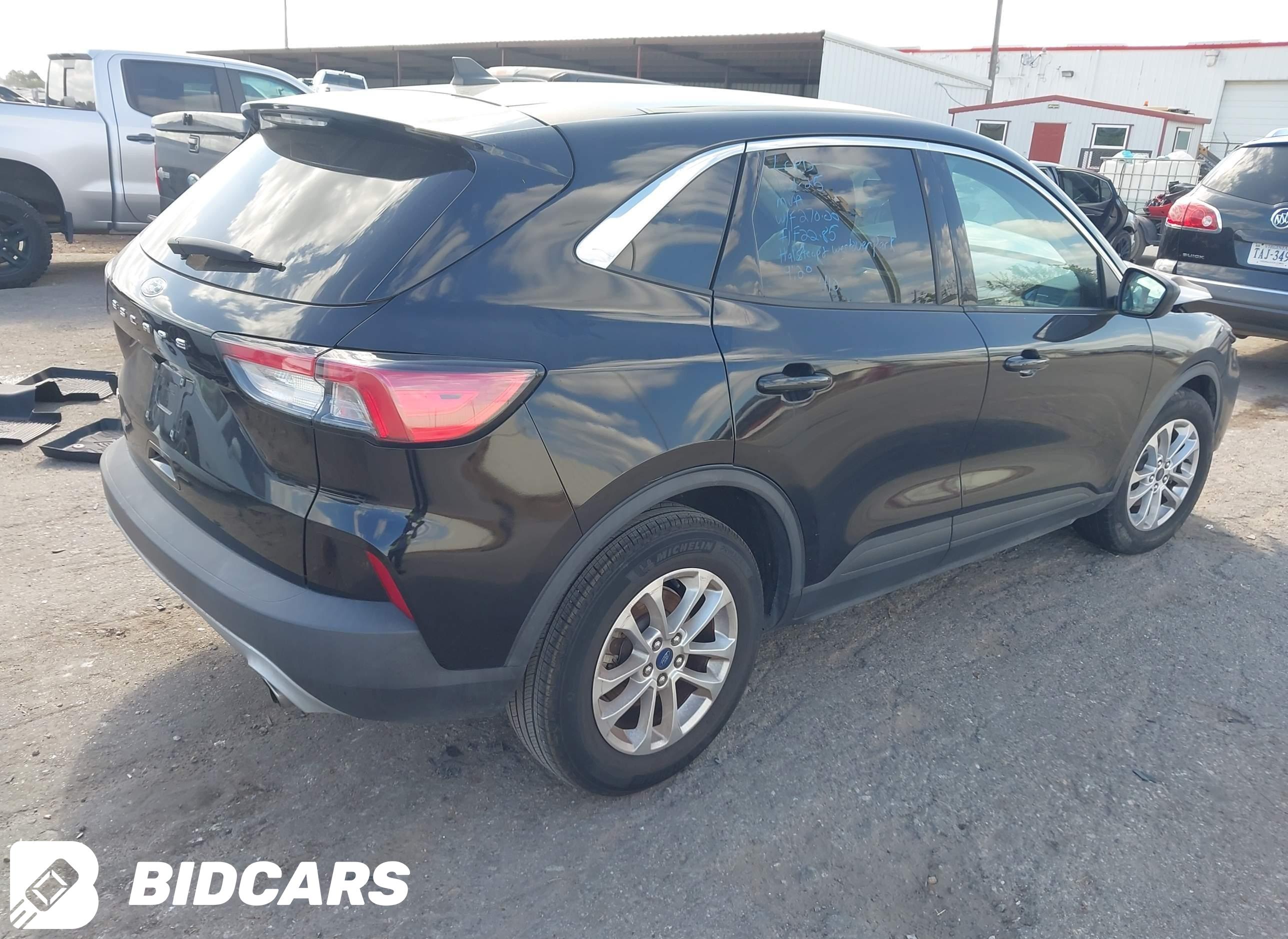 2022 Ford Escape, SE