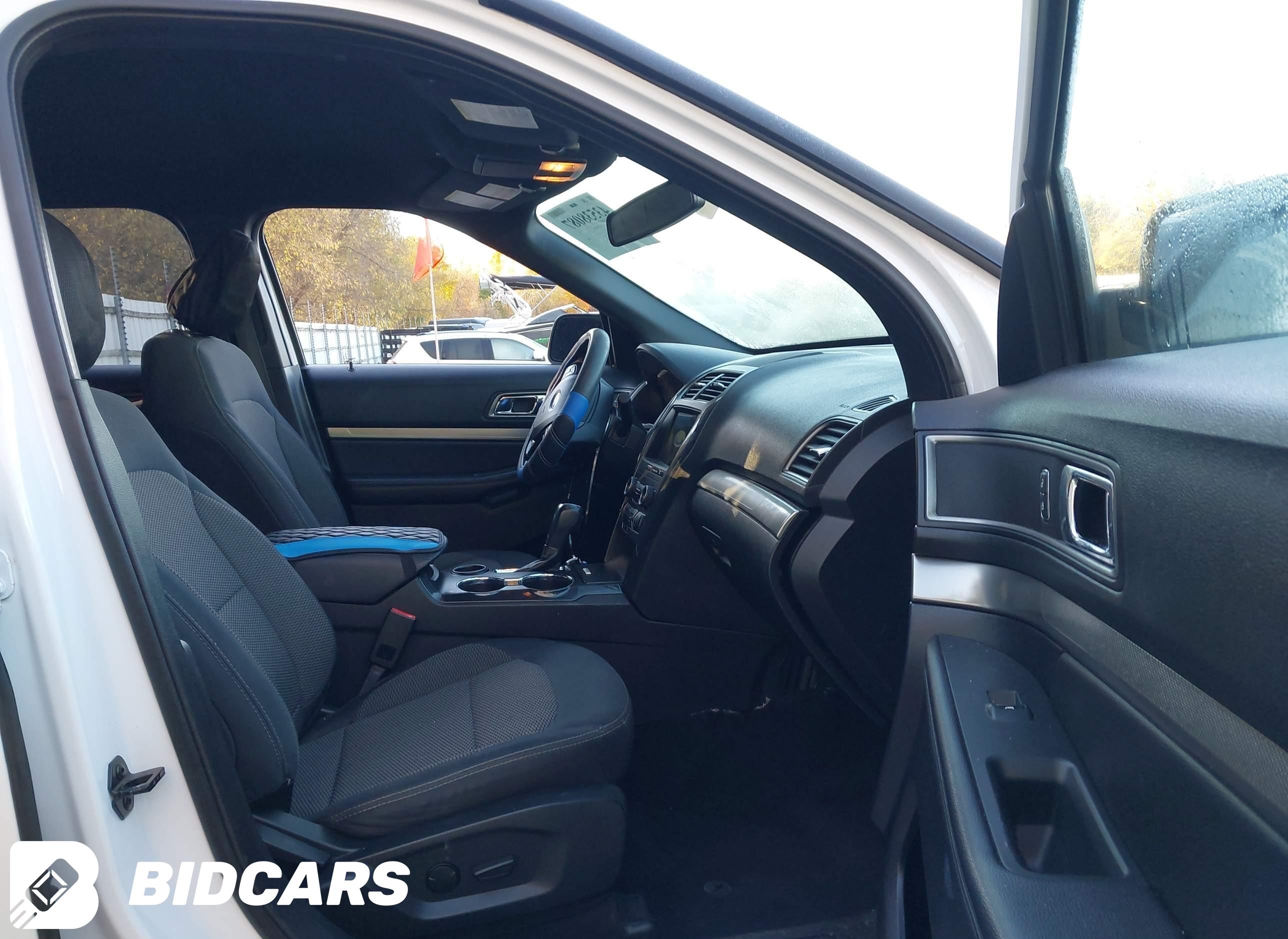 2019 Ford Explorer, Xlt