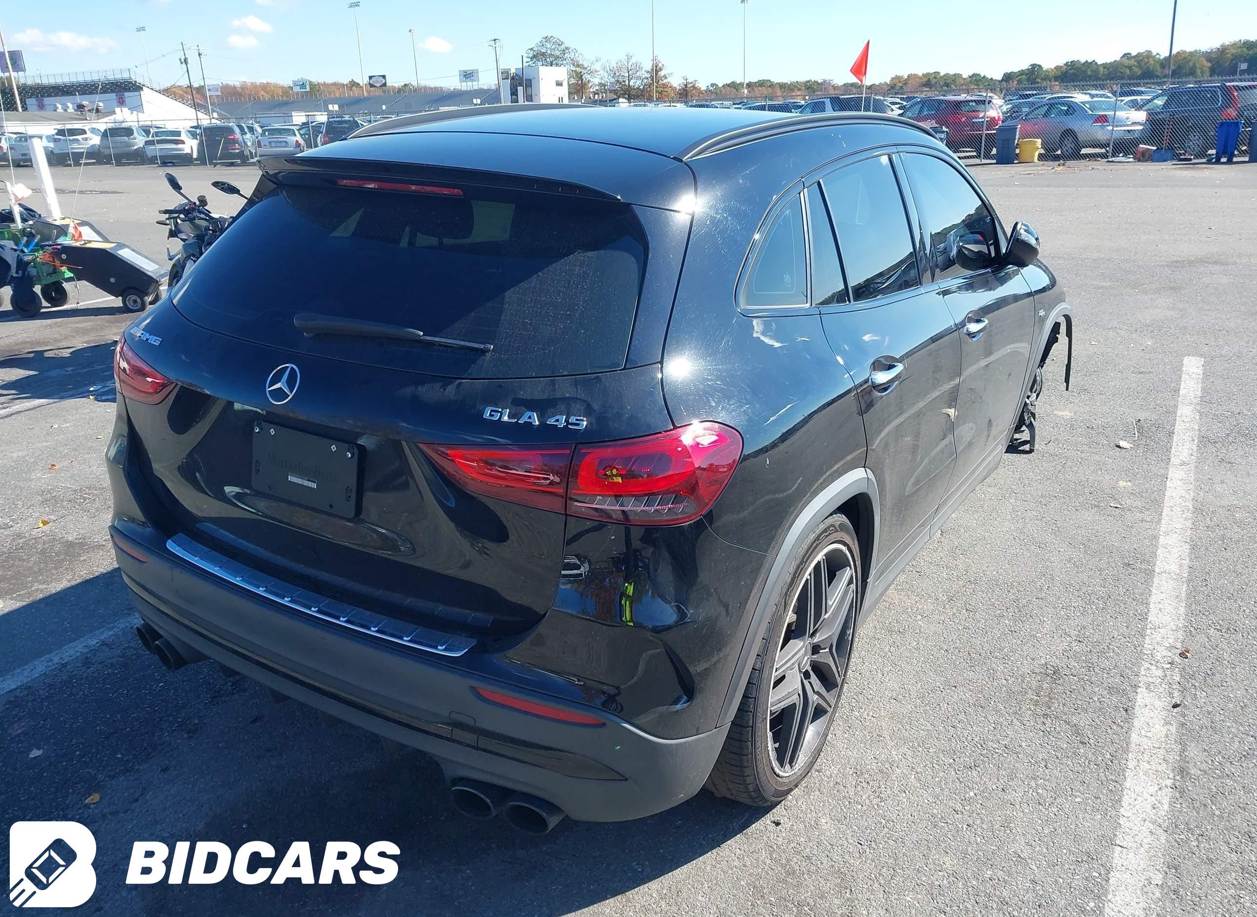 2021 Mercedes-Benz Amg Gla 45...