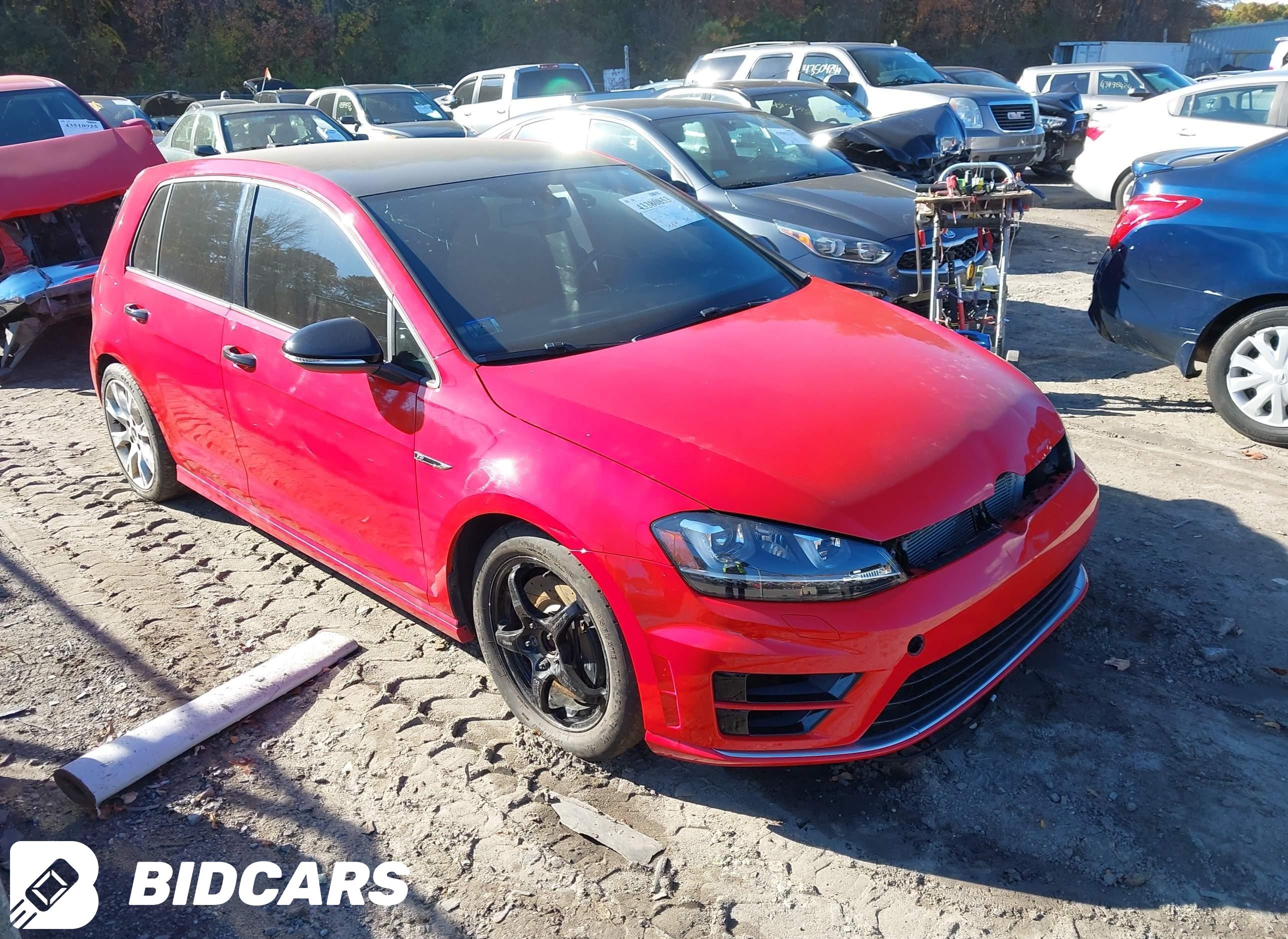 2016 Volkswagen Golf R, 4-Door