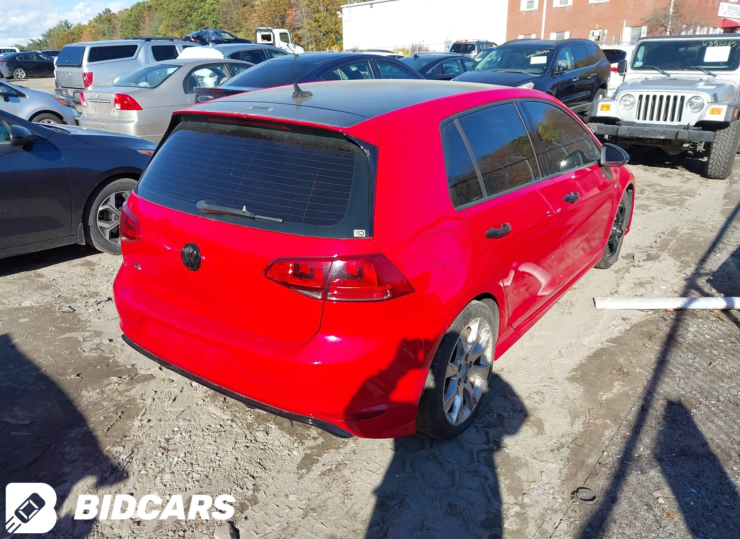 2016 Volkswagen Golf R, 4-Door