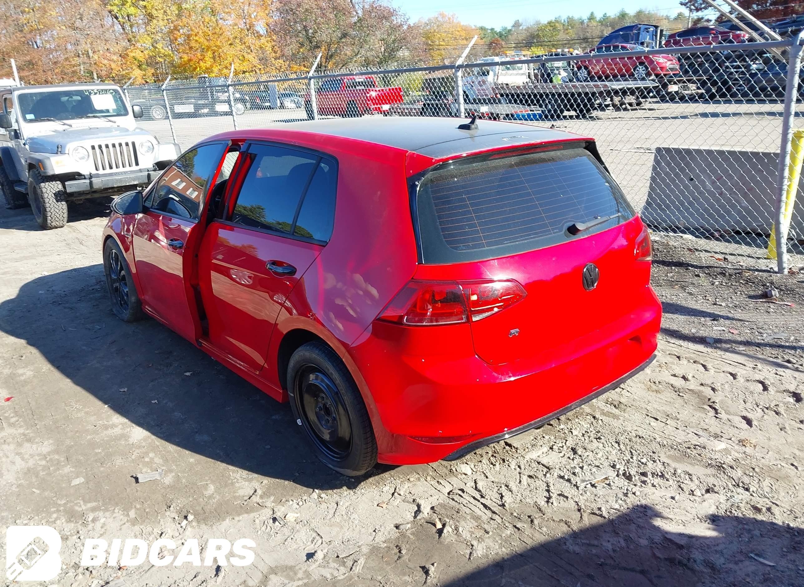 2016 Volkswagen Golf R, 4-Door
