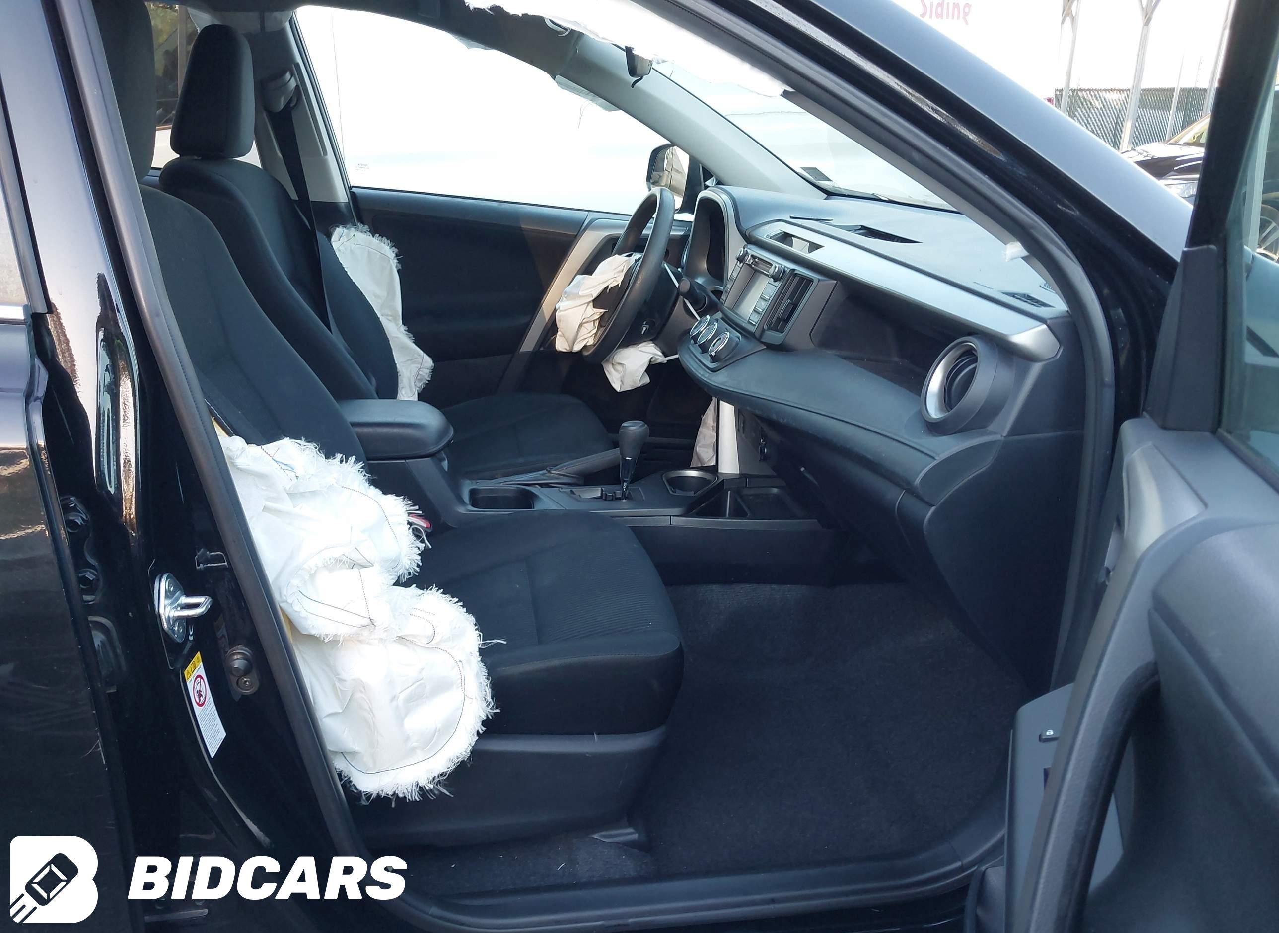 2017 Toyota RAV4, LE