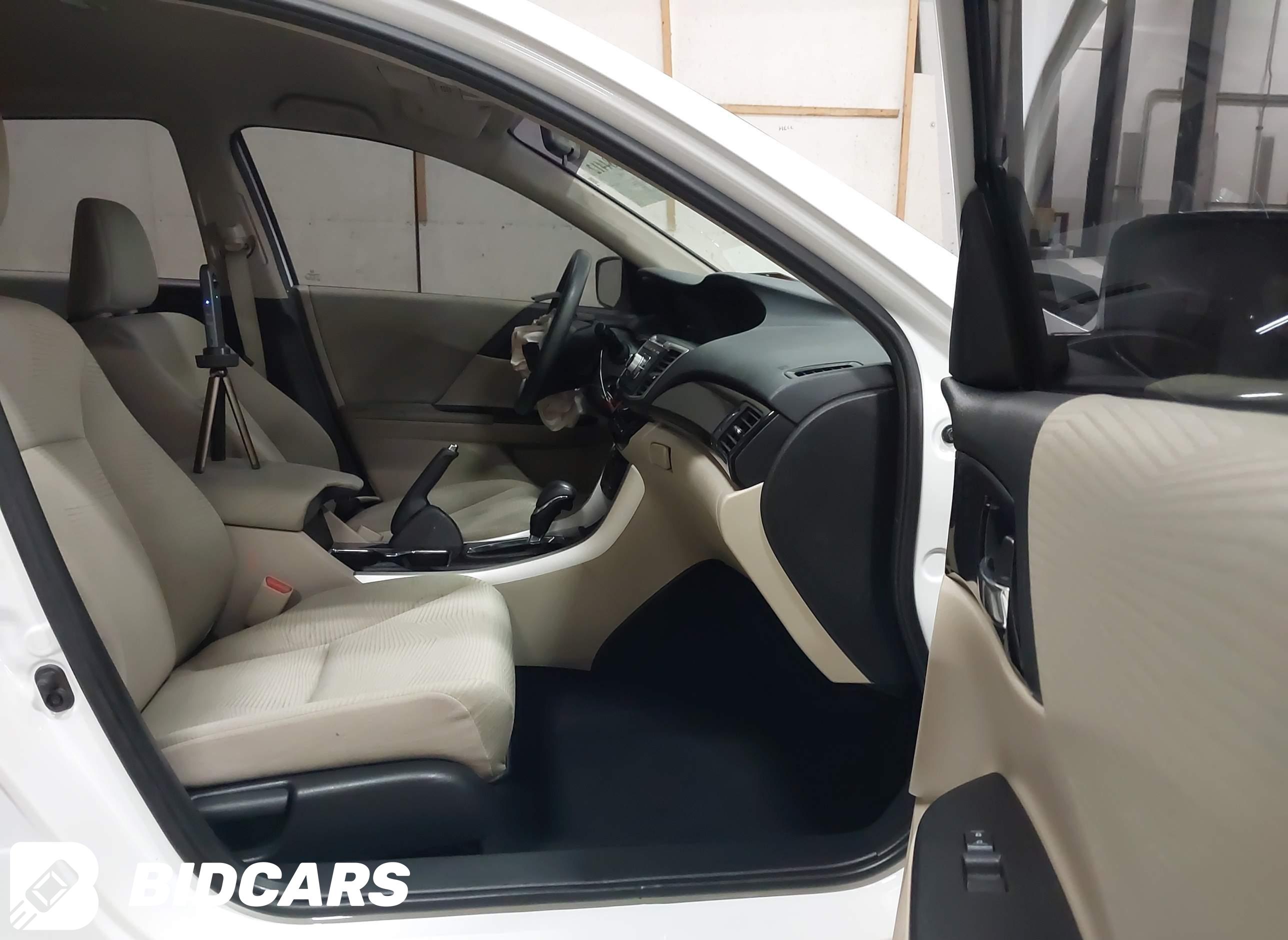 2017 Honda Accord, LX