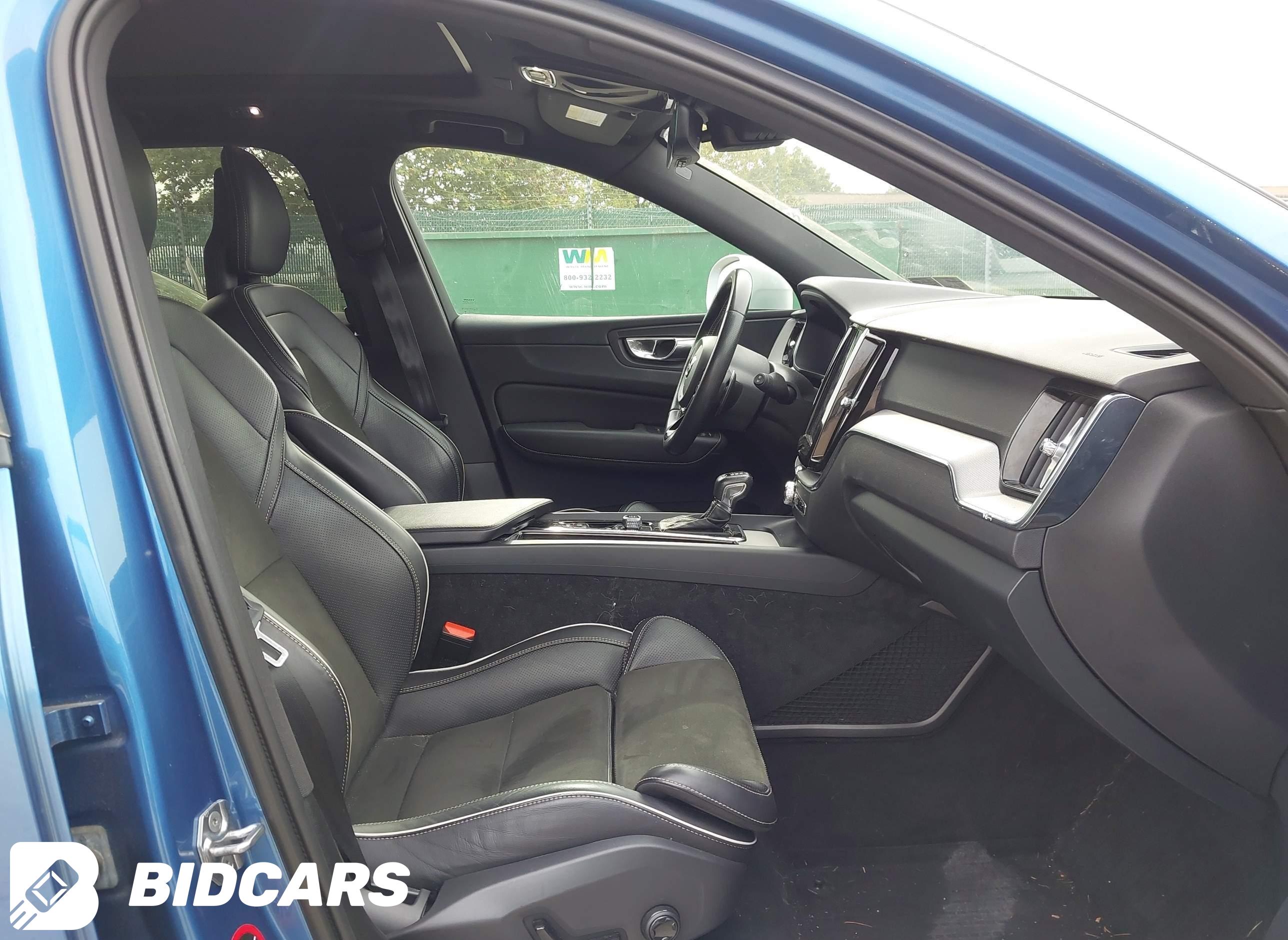 2018 Volvo XC60, T6 R-Design