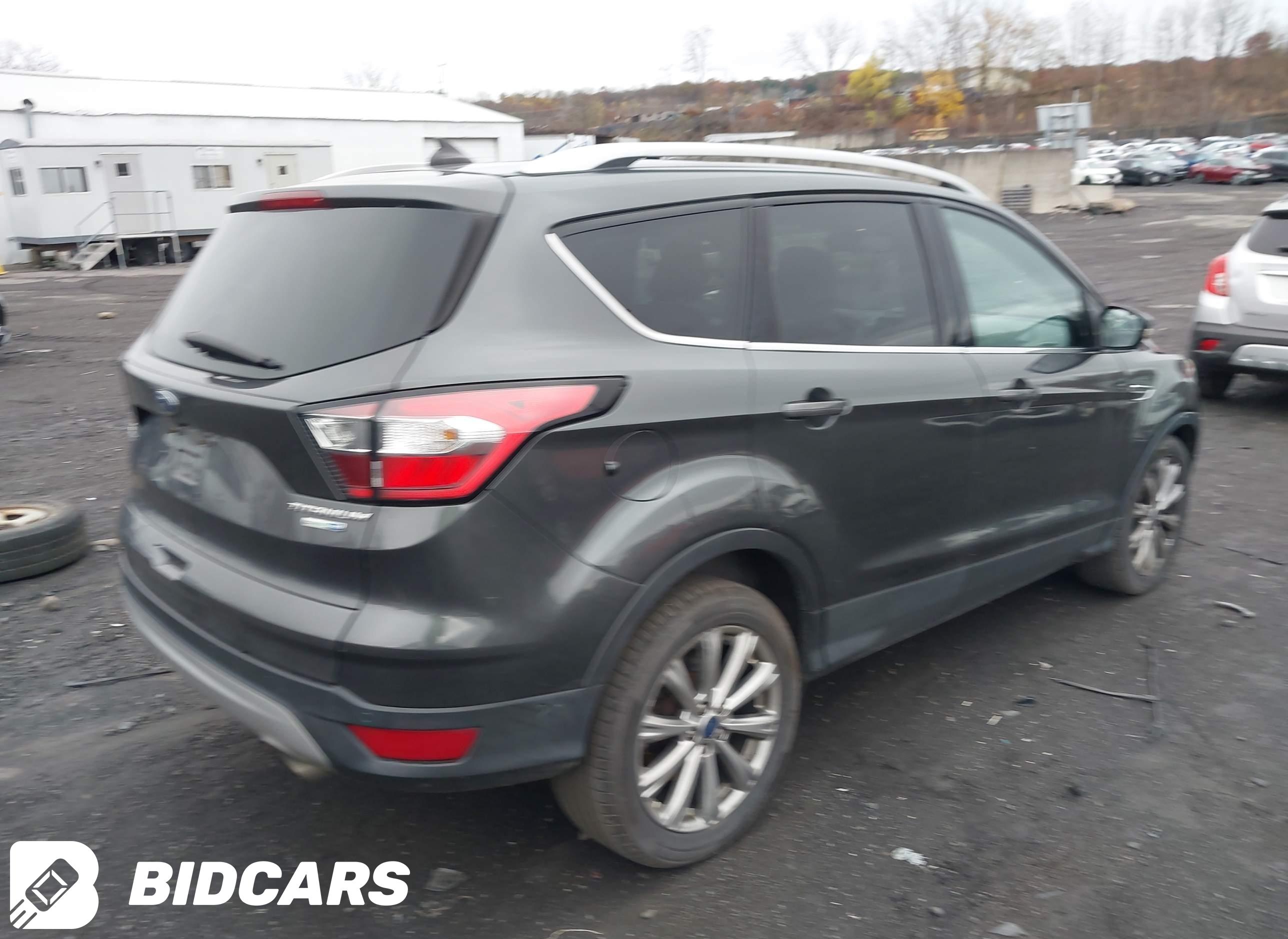 2018 Ford Escape, Titanium