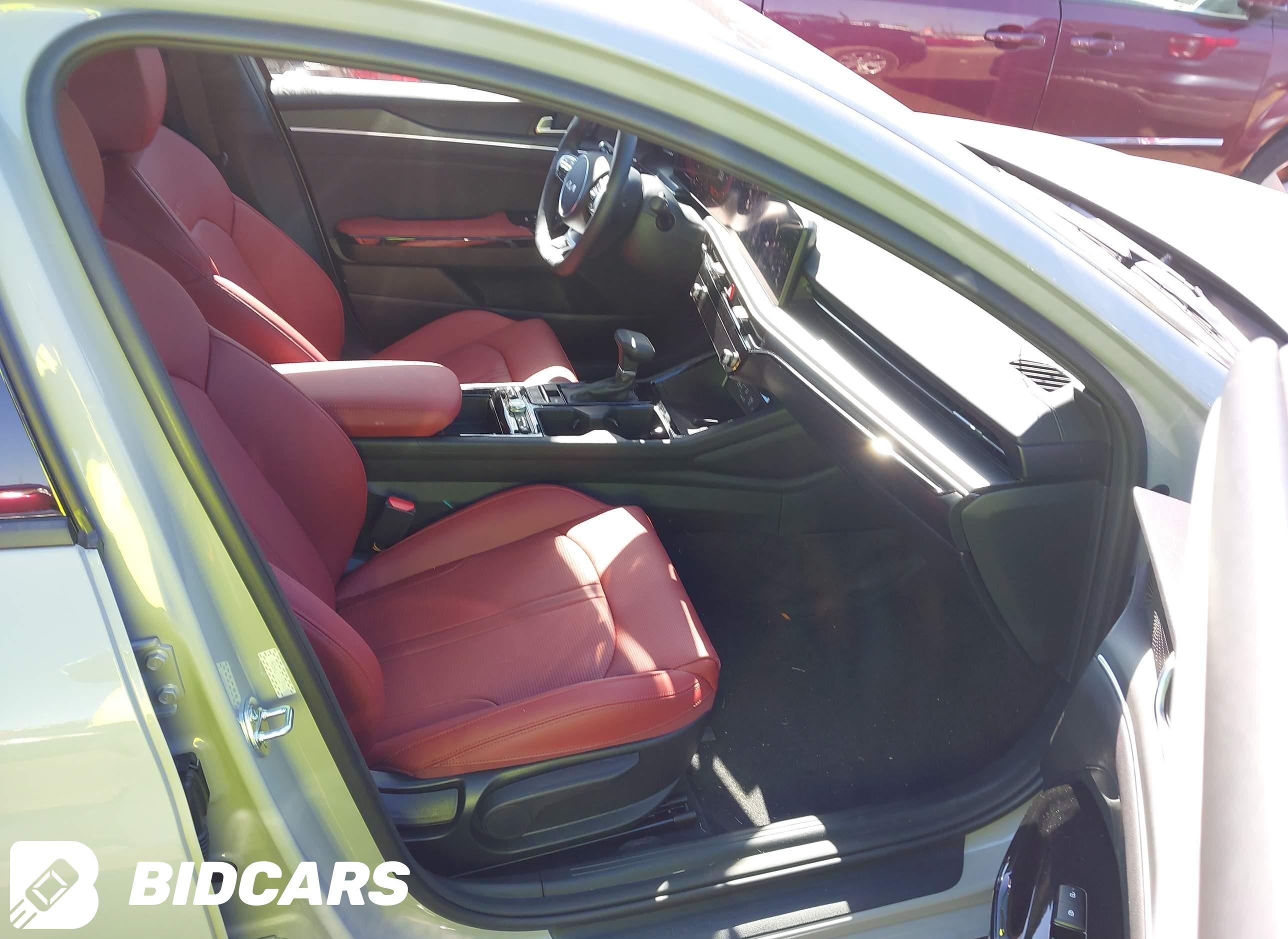 2025 KIA K5, Gt-Line