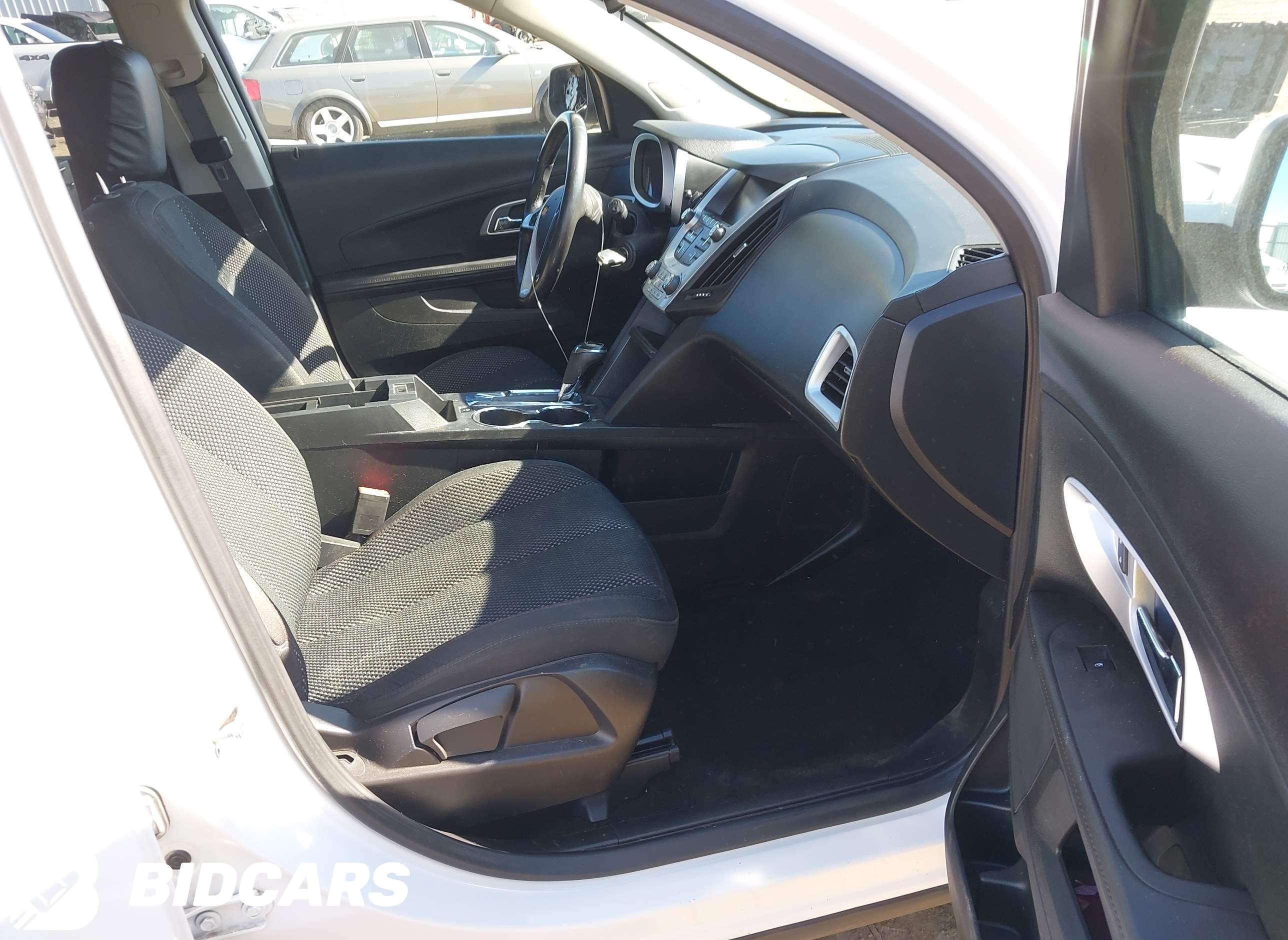 2017 Chevrolet Equinox, LT