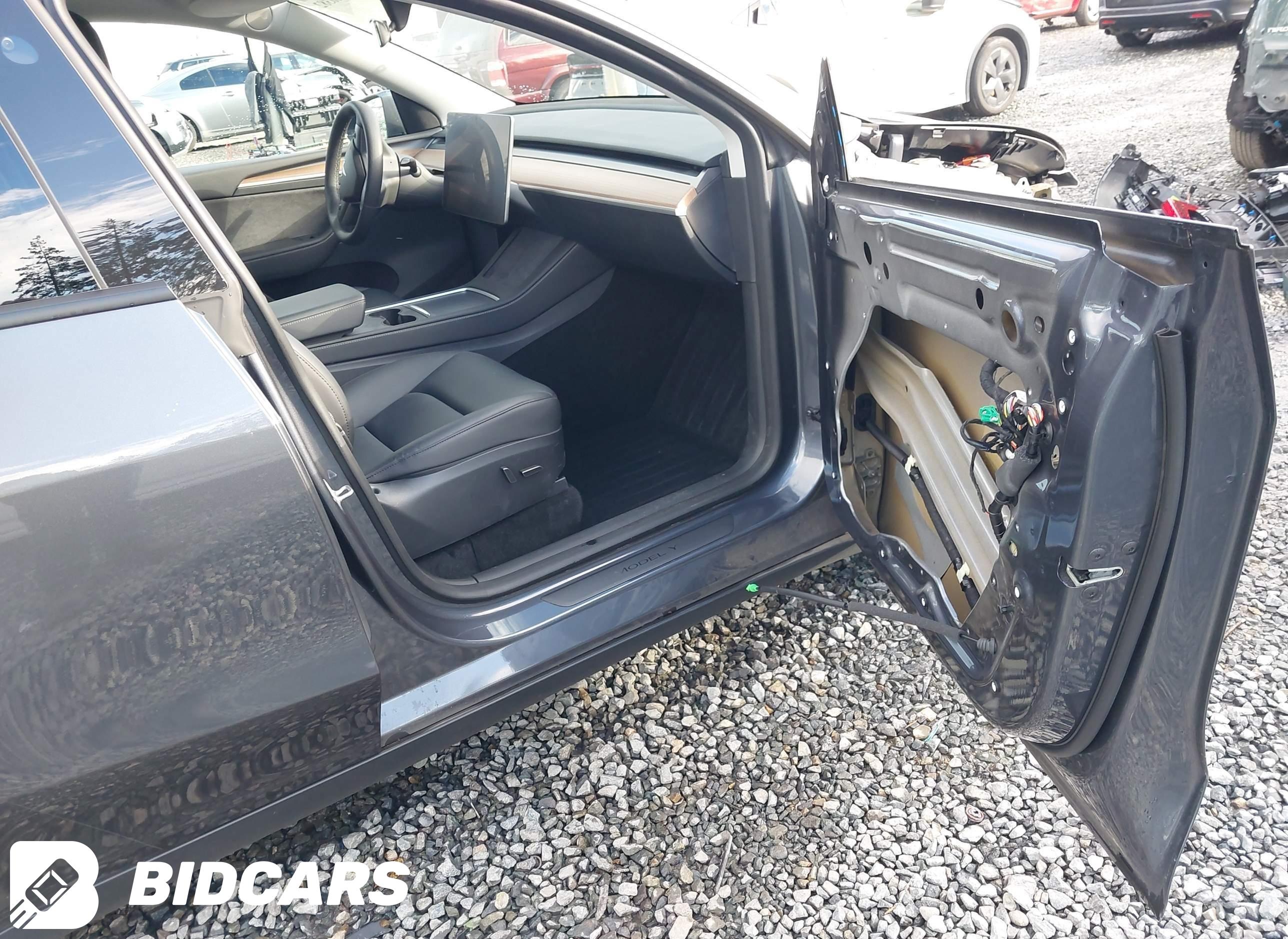 2023 Tesla Model Y, Awd/Long...