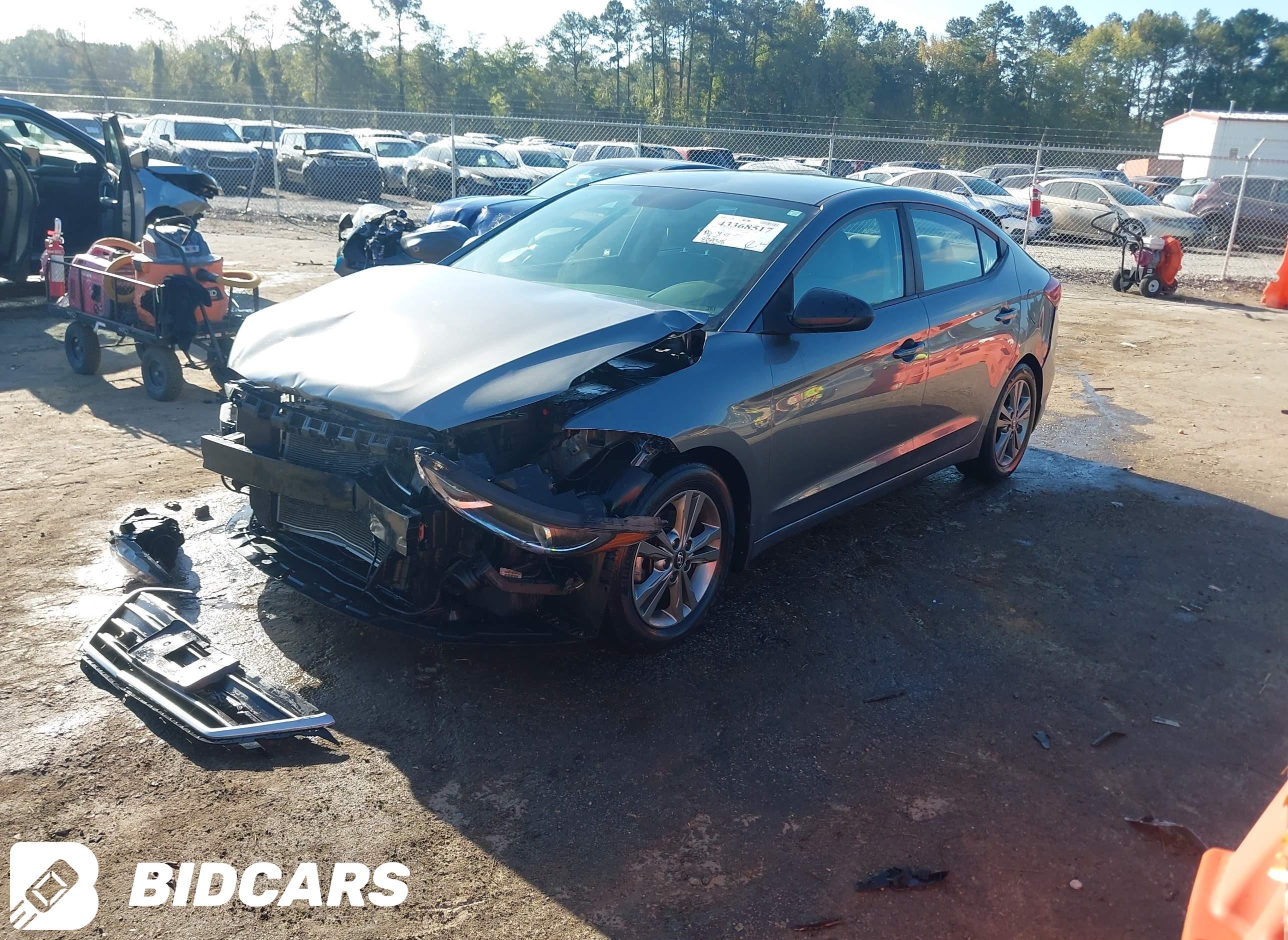 2018 Hyundai Elantra, Sel